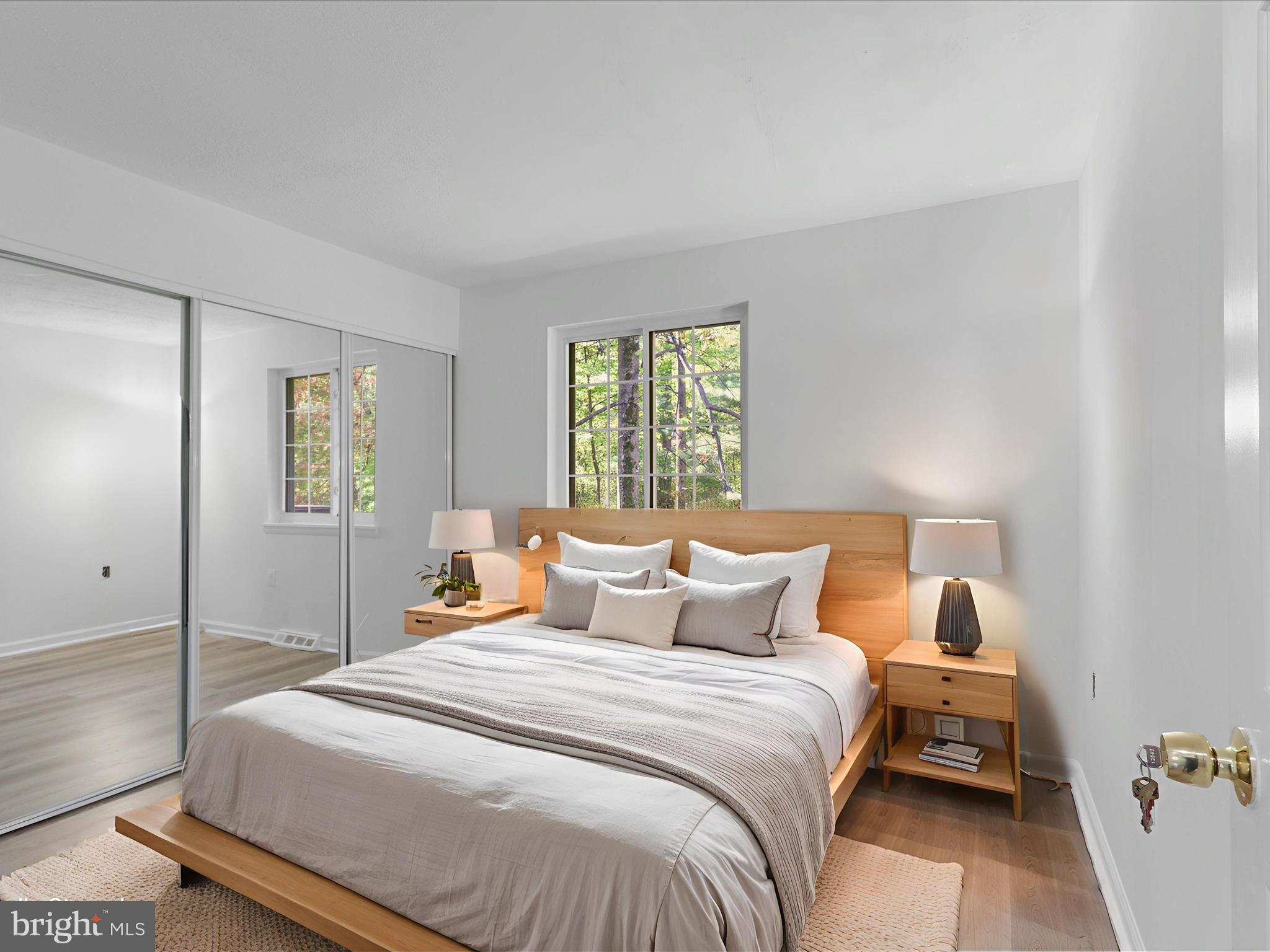 RESTON - Residential