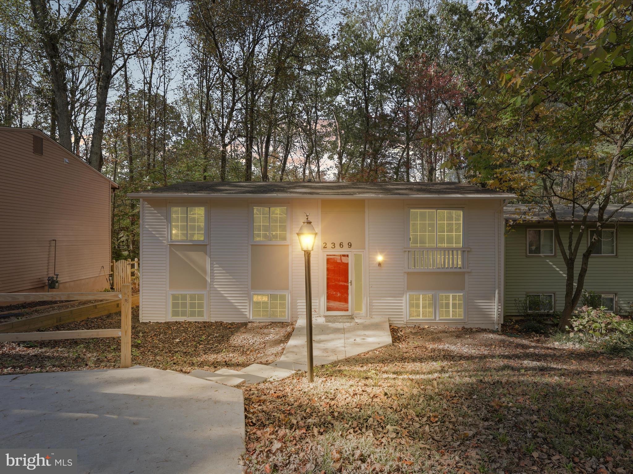 RESTON - Residential