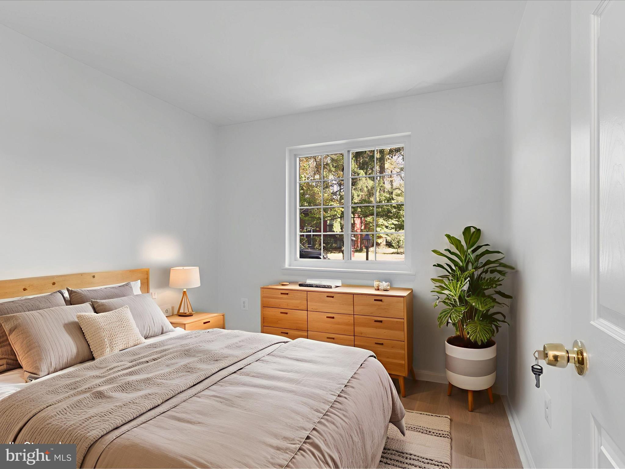 RESTON - Residential