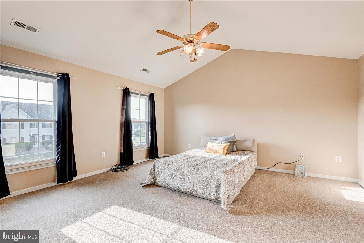 LEE'S CROSSING - Residential