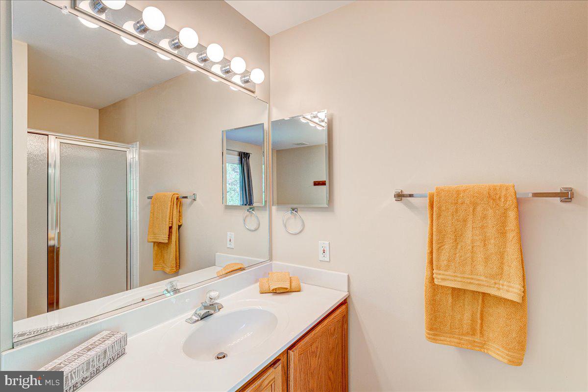 LEE'S CROSSING - Residential