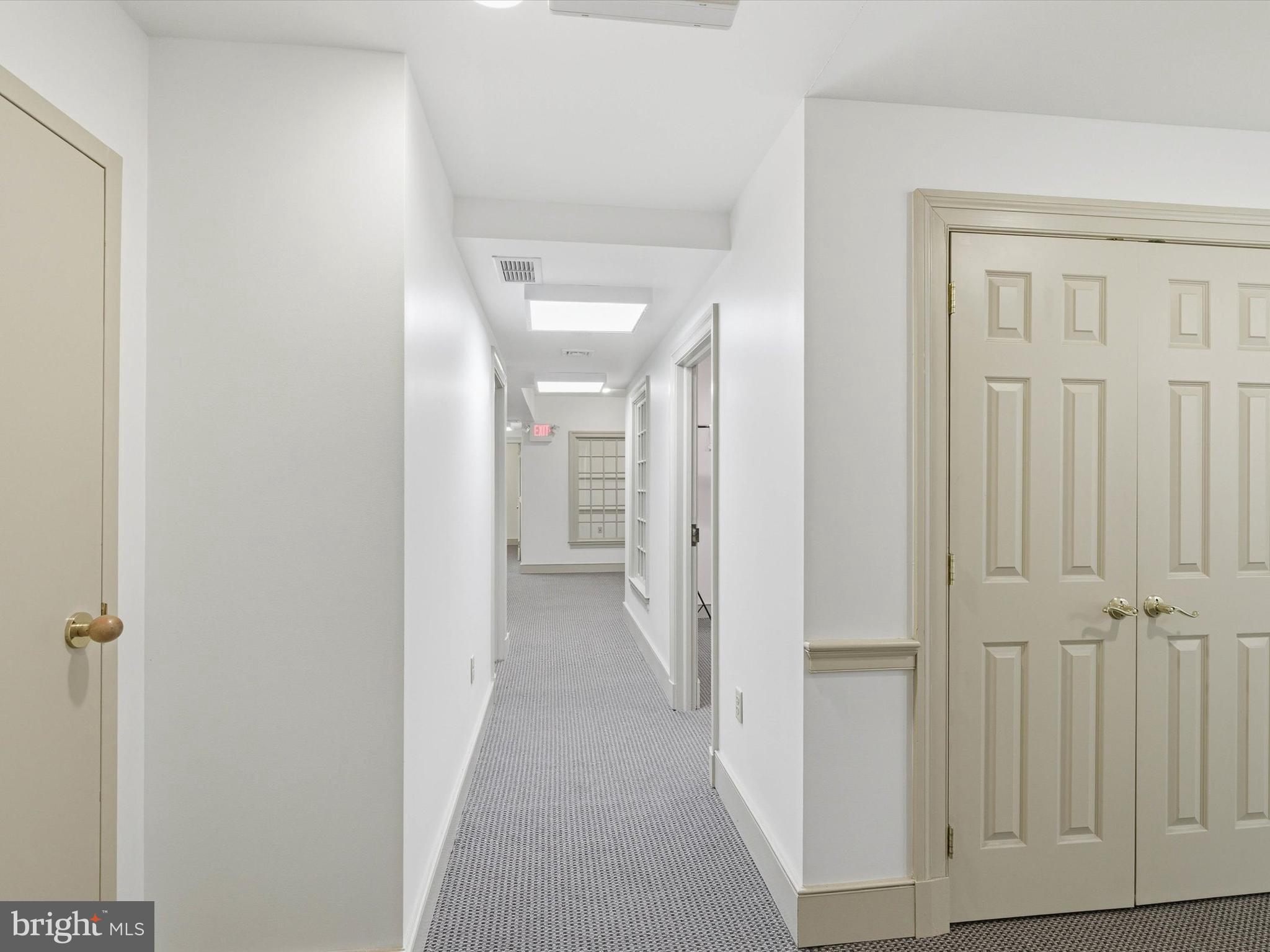 CENTRAL BUSINESS DISTRICT - Commercial Sale