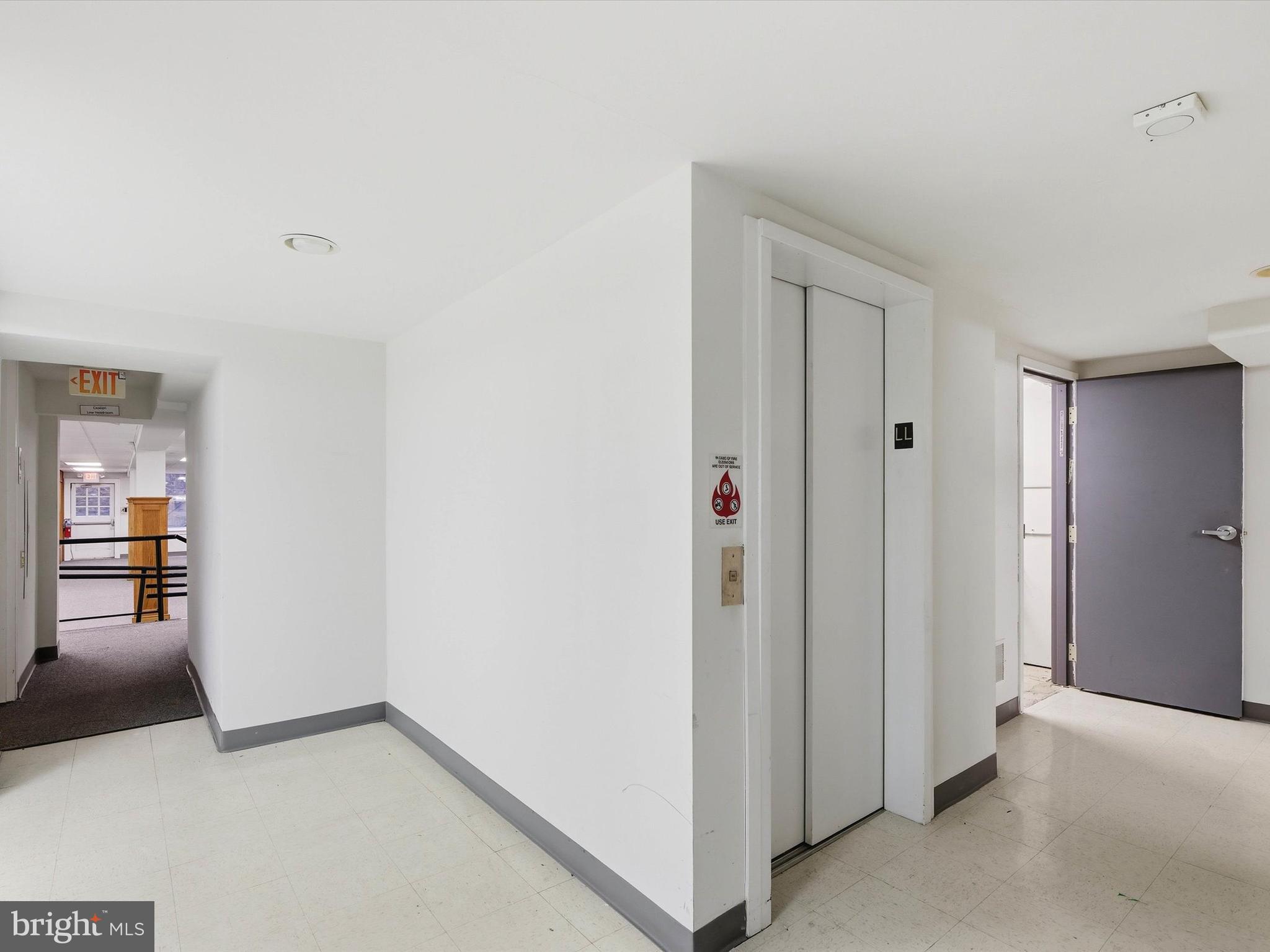 CENTRAL BUSINESS DISTRICT - Commercial Sale