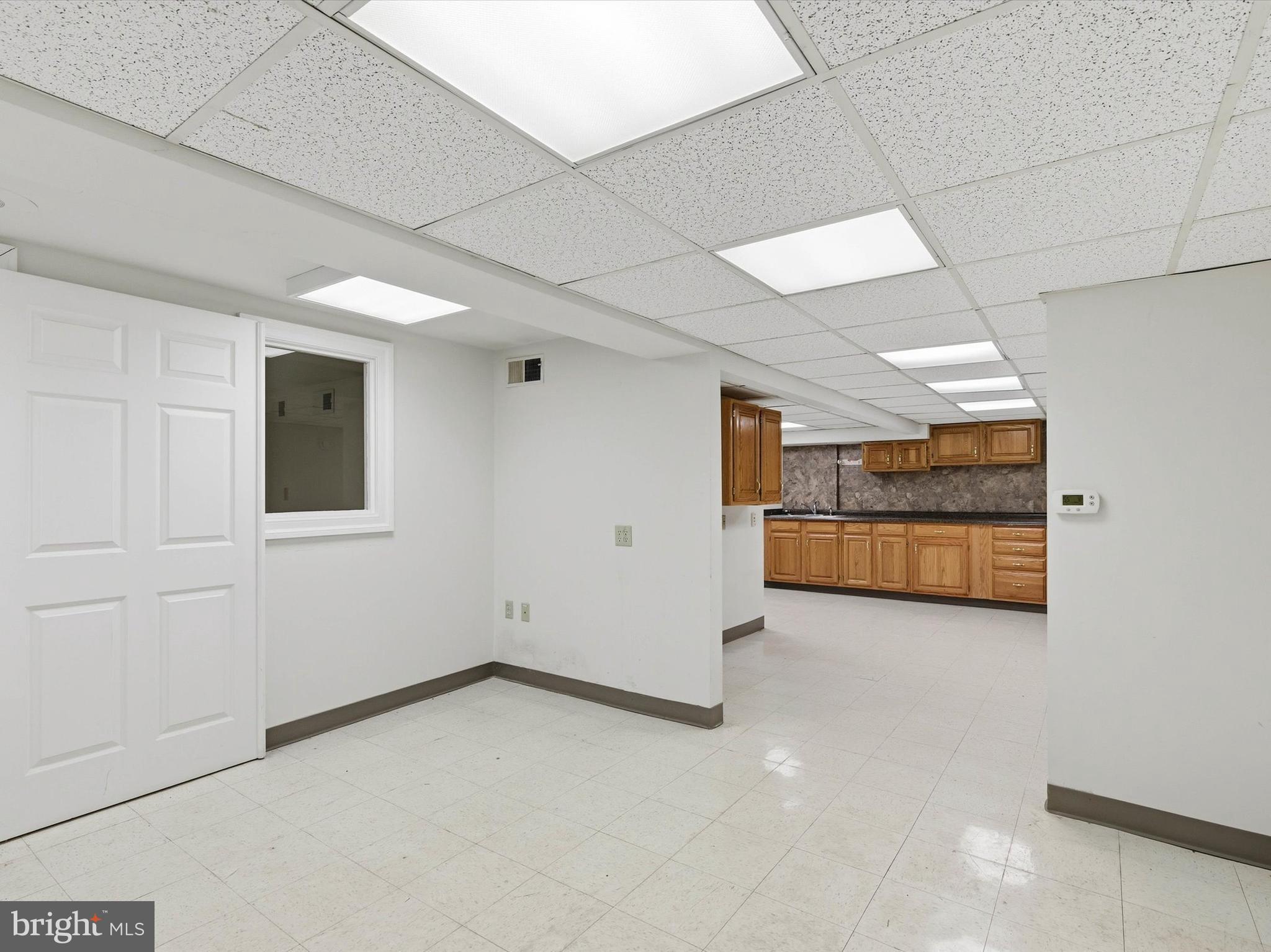 CENTRAL BUSINESS DISTRICT - Commercial Sale