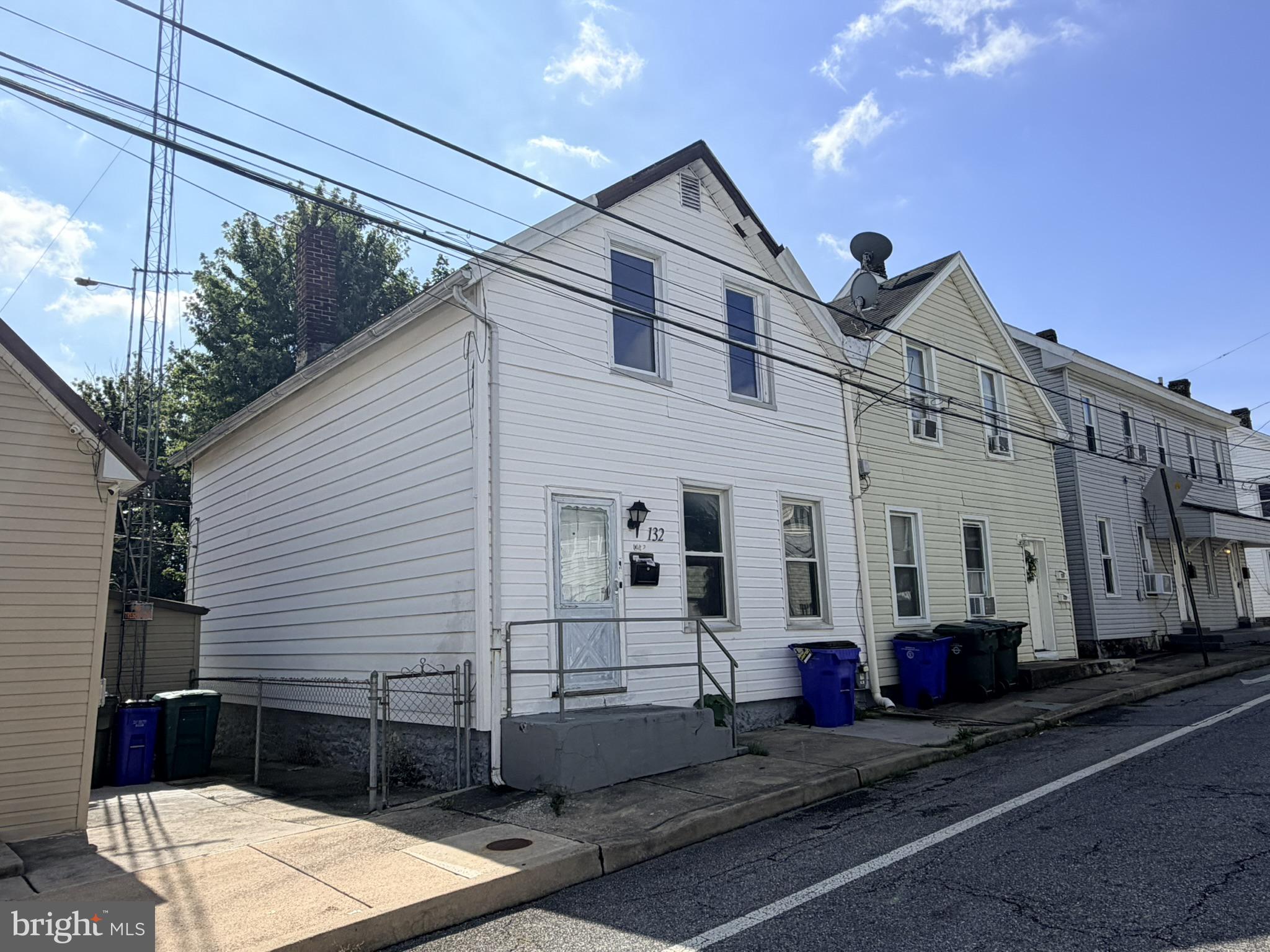 132 HIGH STREET