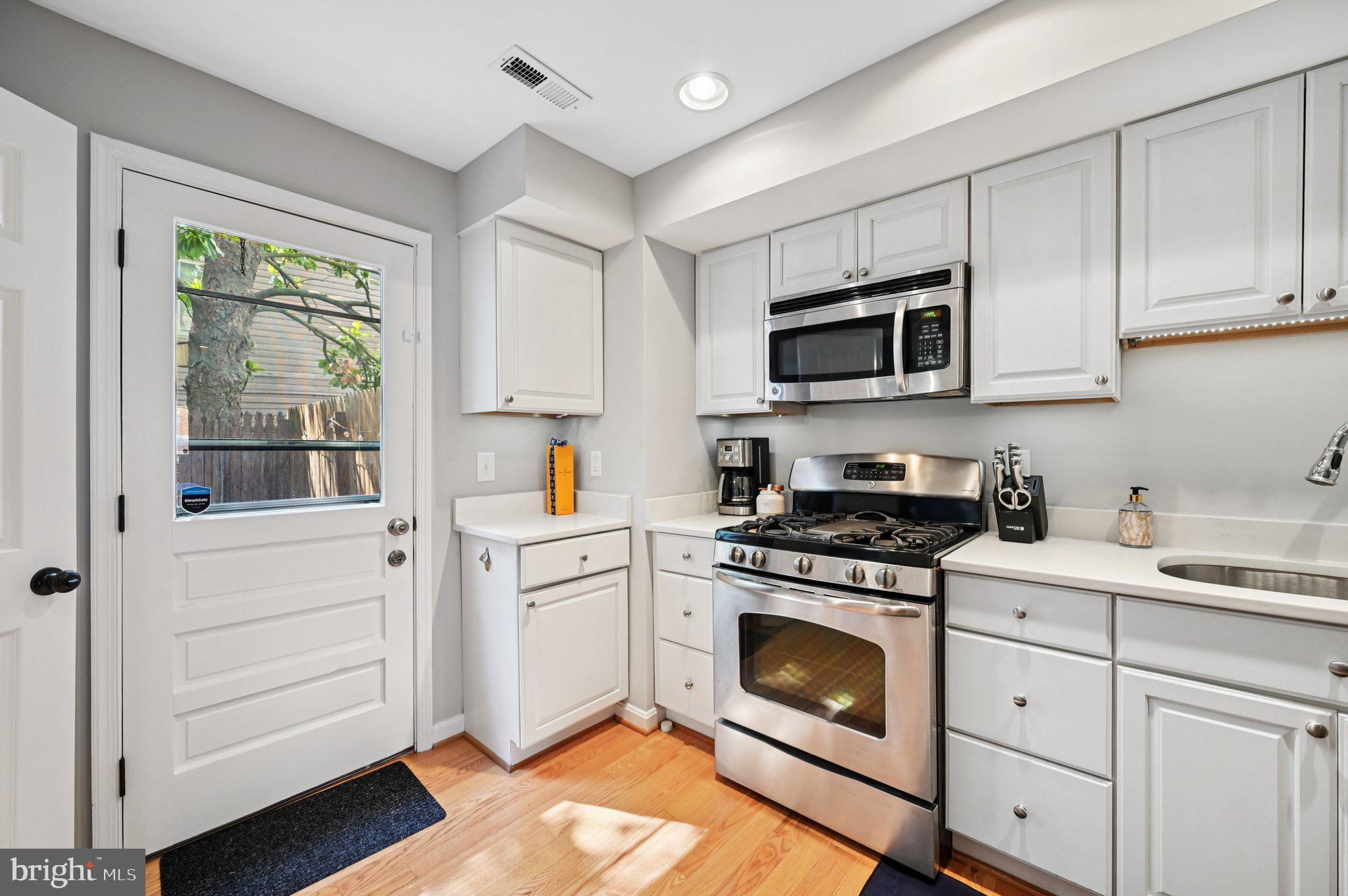 ANNAPOLIS - Residential