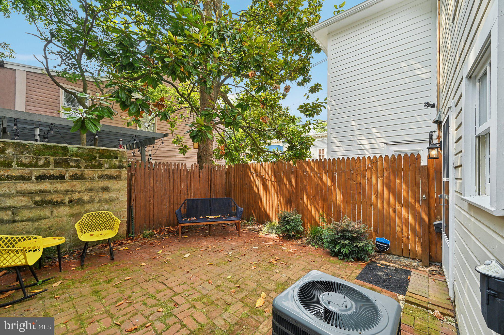 ANNAPOLIS - Residential