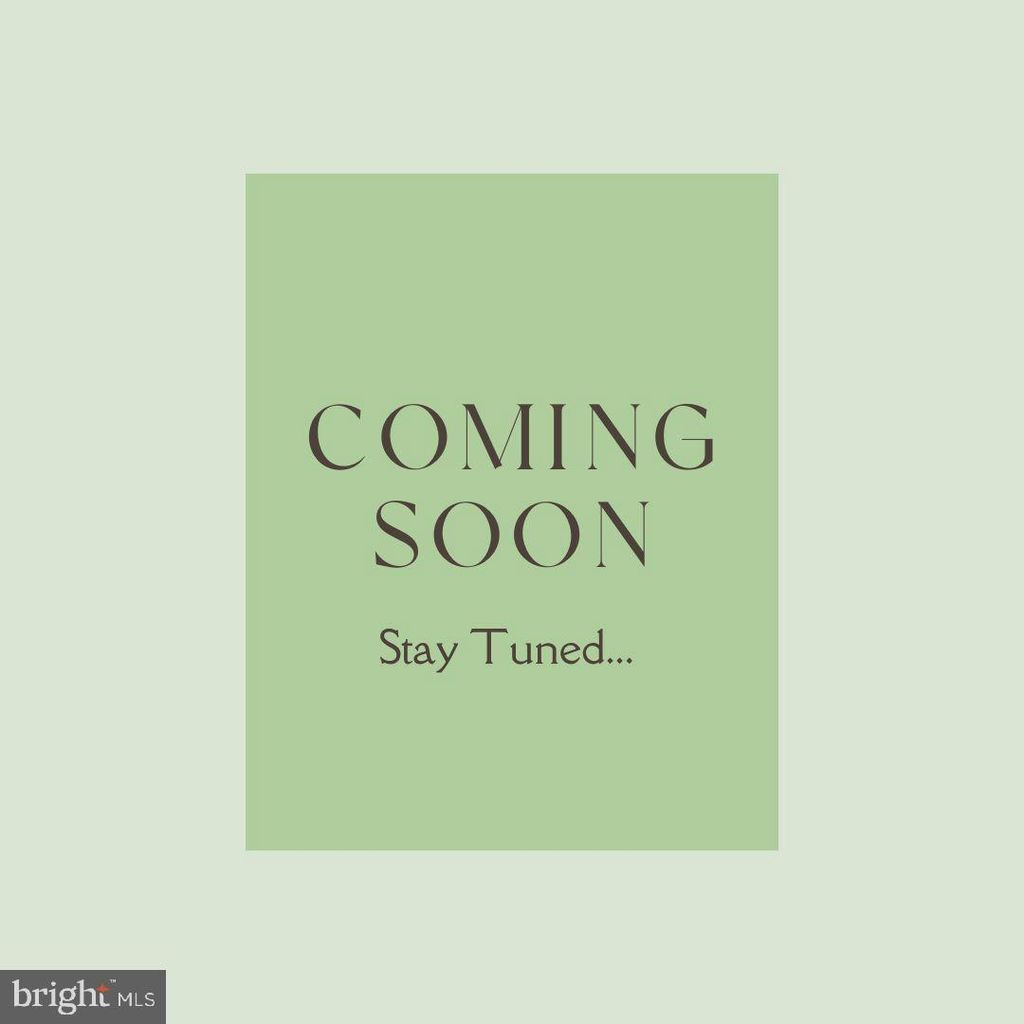 Photo of 501 Valley Road, TAMAQUA, PA 18252 (MLS # PASK2025100)