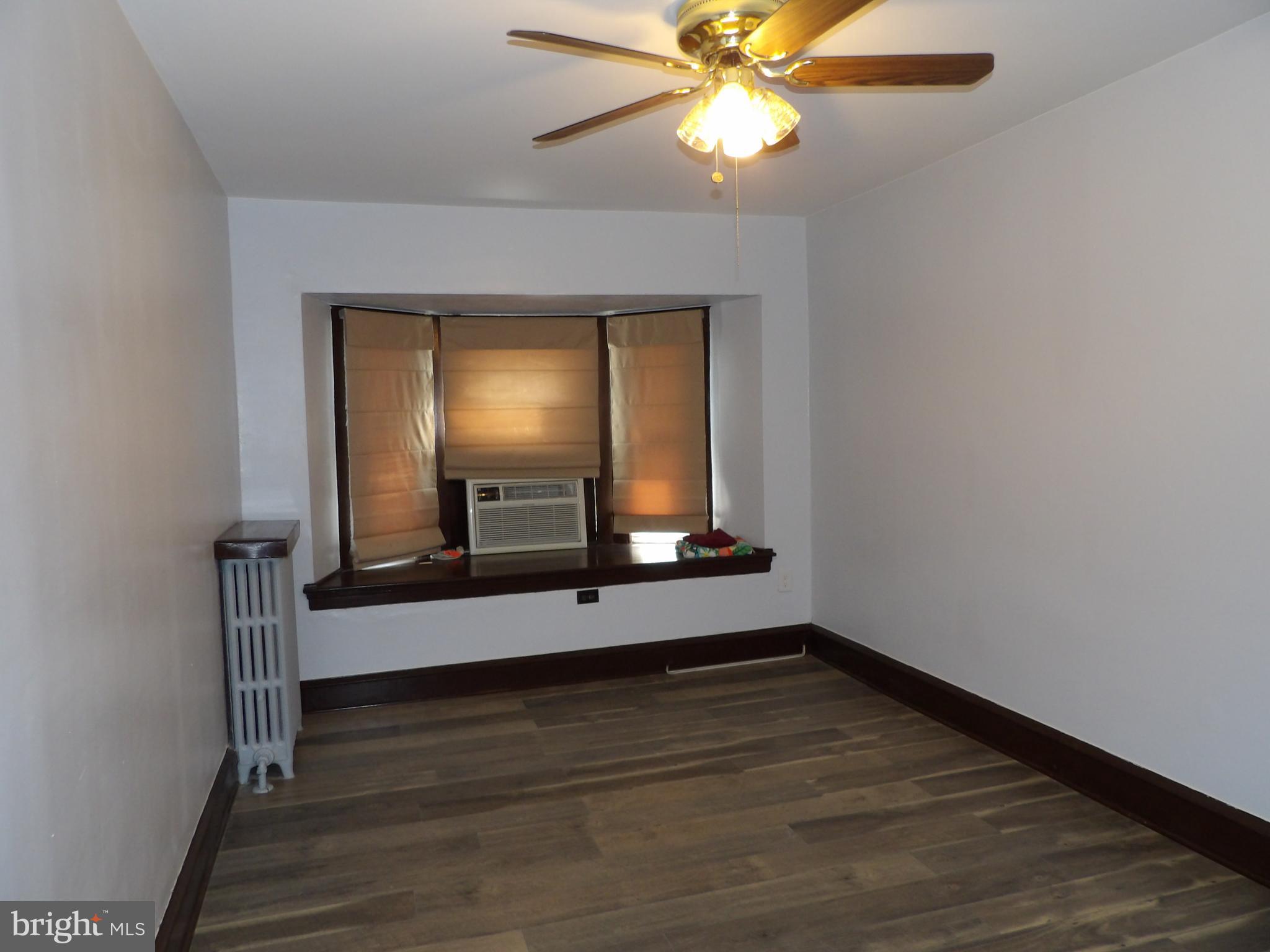 OXFORD CIRCLE - Residential