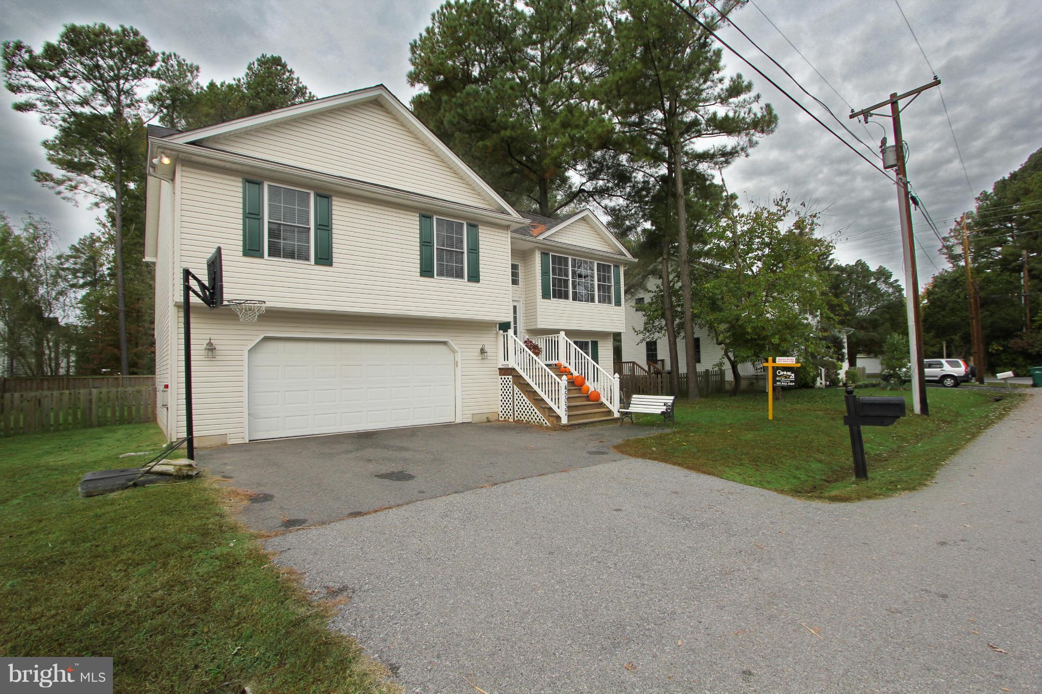 ST GEORGE BEACH - Residential