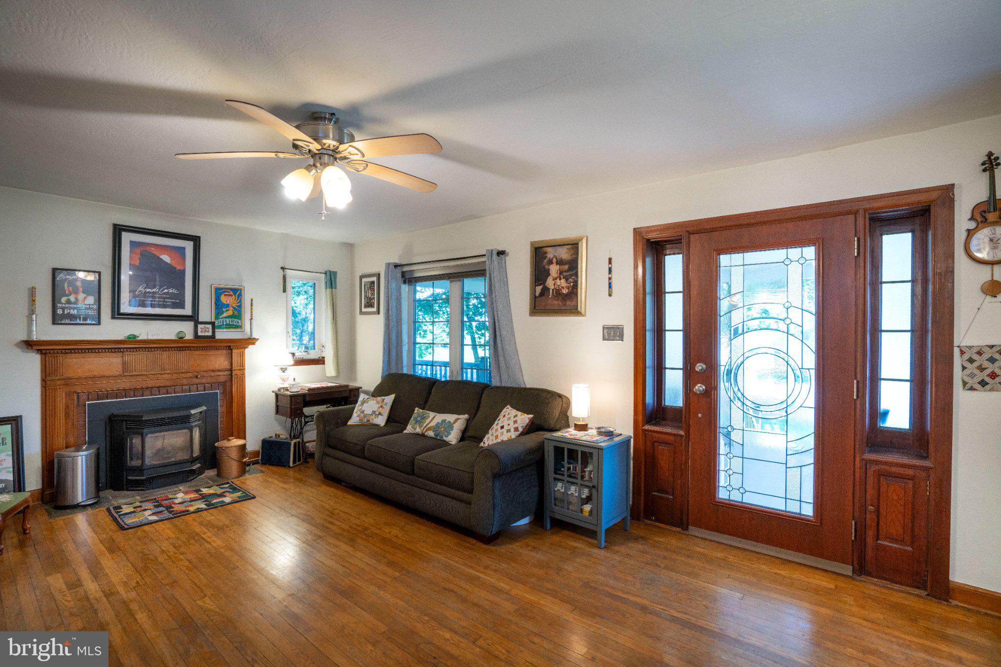 244 W PINE GROVE ROAD