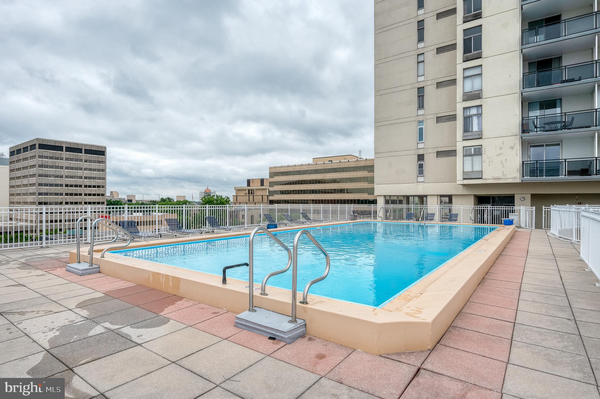 PENTHOUSE CONDOMINIUMS - Residential