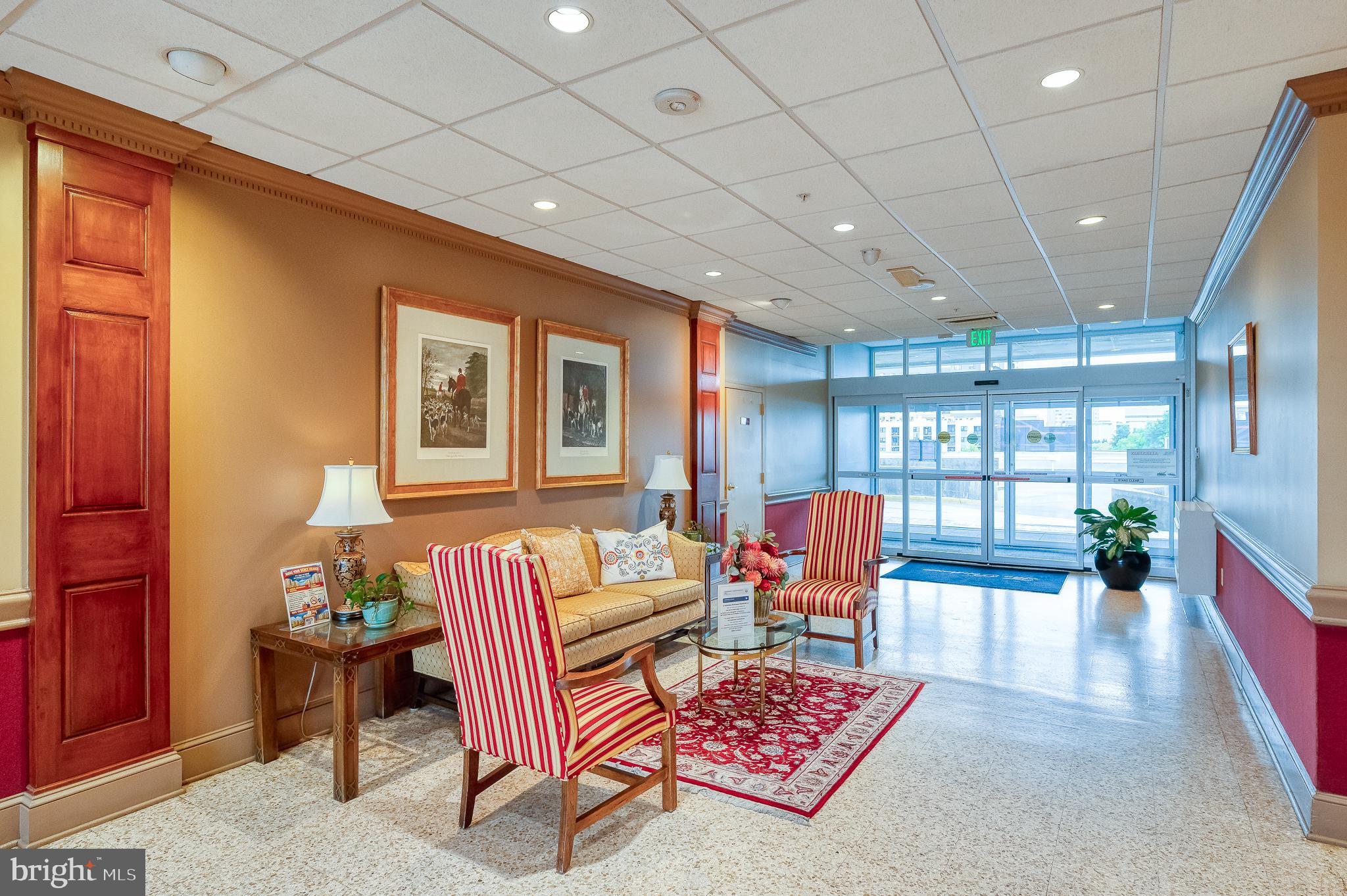 PENTHOUSE CONDOMINIUMS - Residential