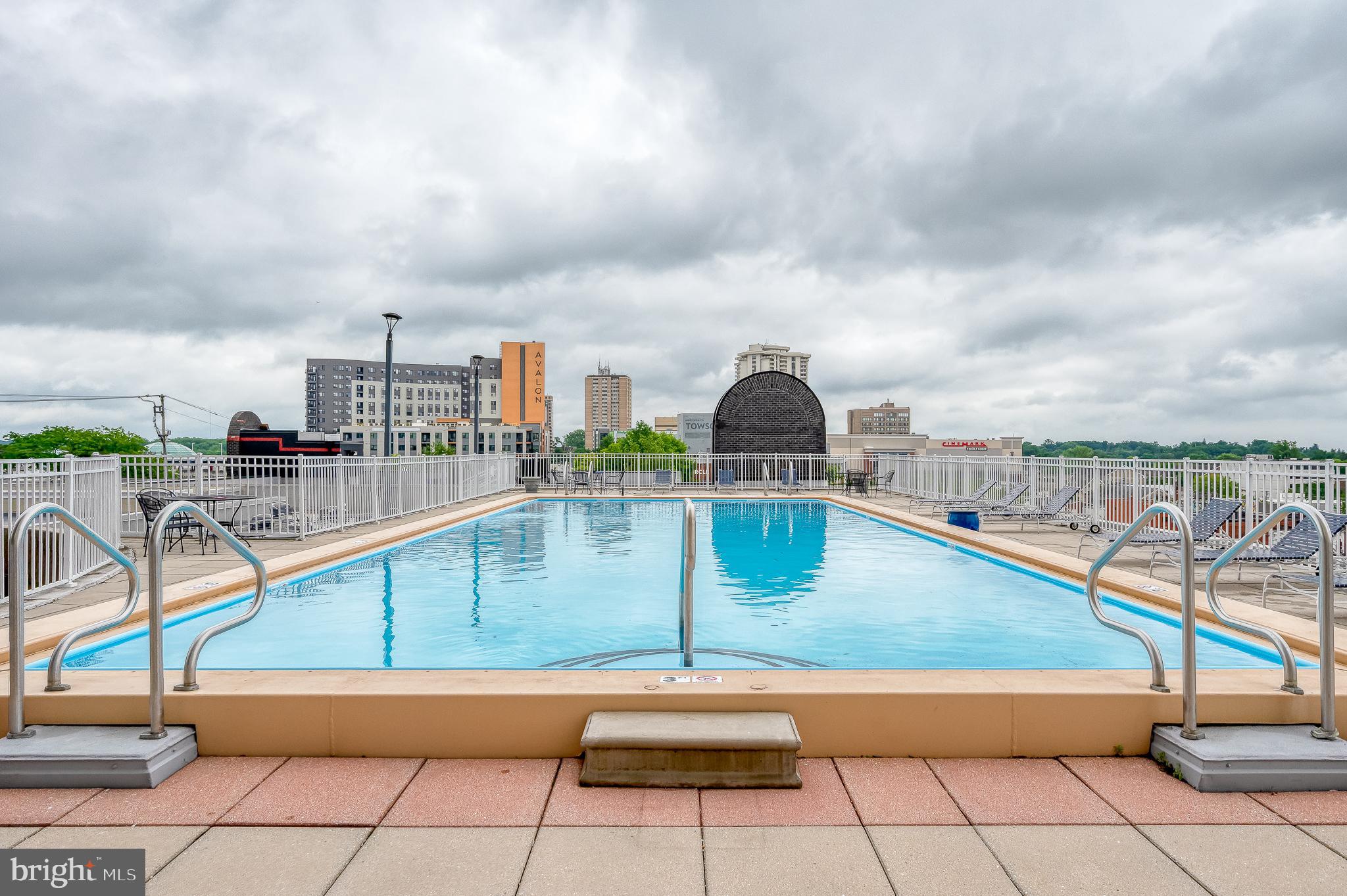 PENTHOUSE CONDOMINIUMS - Residential