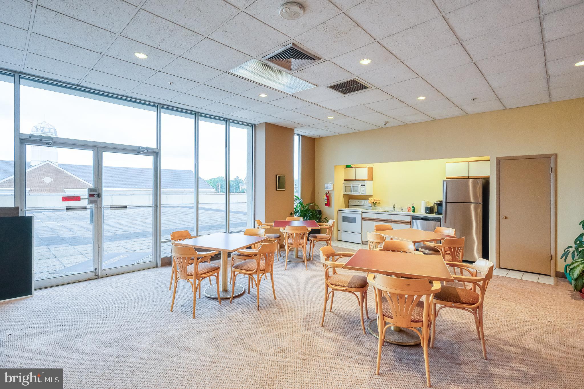 PENTHOUSE CONDOMINIUMS - Residential