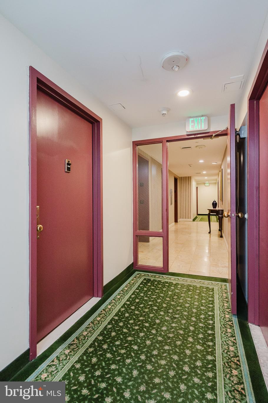 PENTHOUSE CONDOMINIUMS - Residential