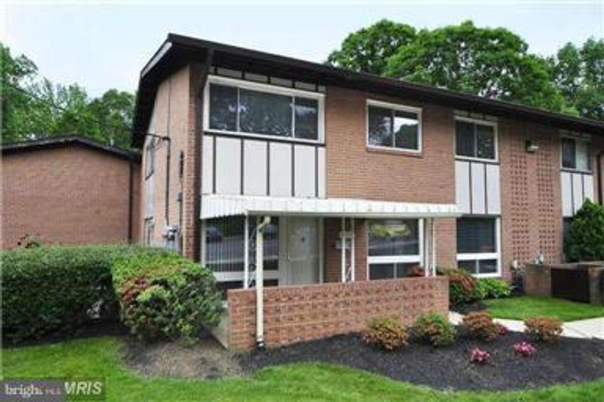 Large 3-bedroom, 2-story, garden-style condo, great location, in Fairfax City (Mosby Woods) and near Vienna Metro. Gas (heating and cooking), water, and trash INCLUDED in rent!Open kitchen/dining/living room, new cabinets and appliances, gas rangeWasher and Dryer in Unit!!Very quiet and private.Patio with grass yard and a short walk to community pool and playgroundParking (2 permits)