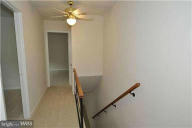 MOSBY WOODS TOWNHOUSE - Residential Lease