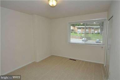 MOSBY WOODS TOWNHOUSE - Residential Lease