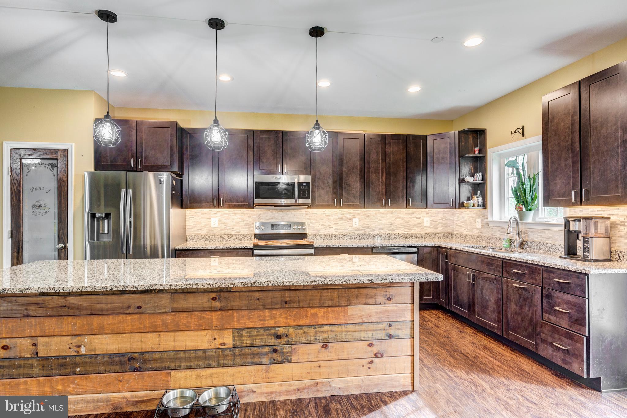 KELLYS DELIGHT - Residential