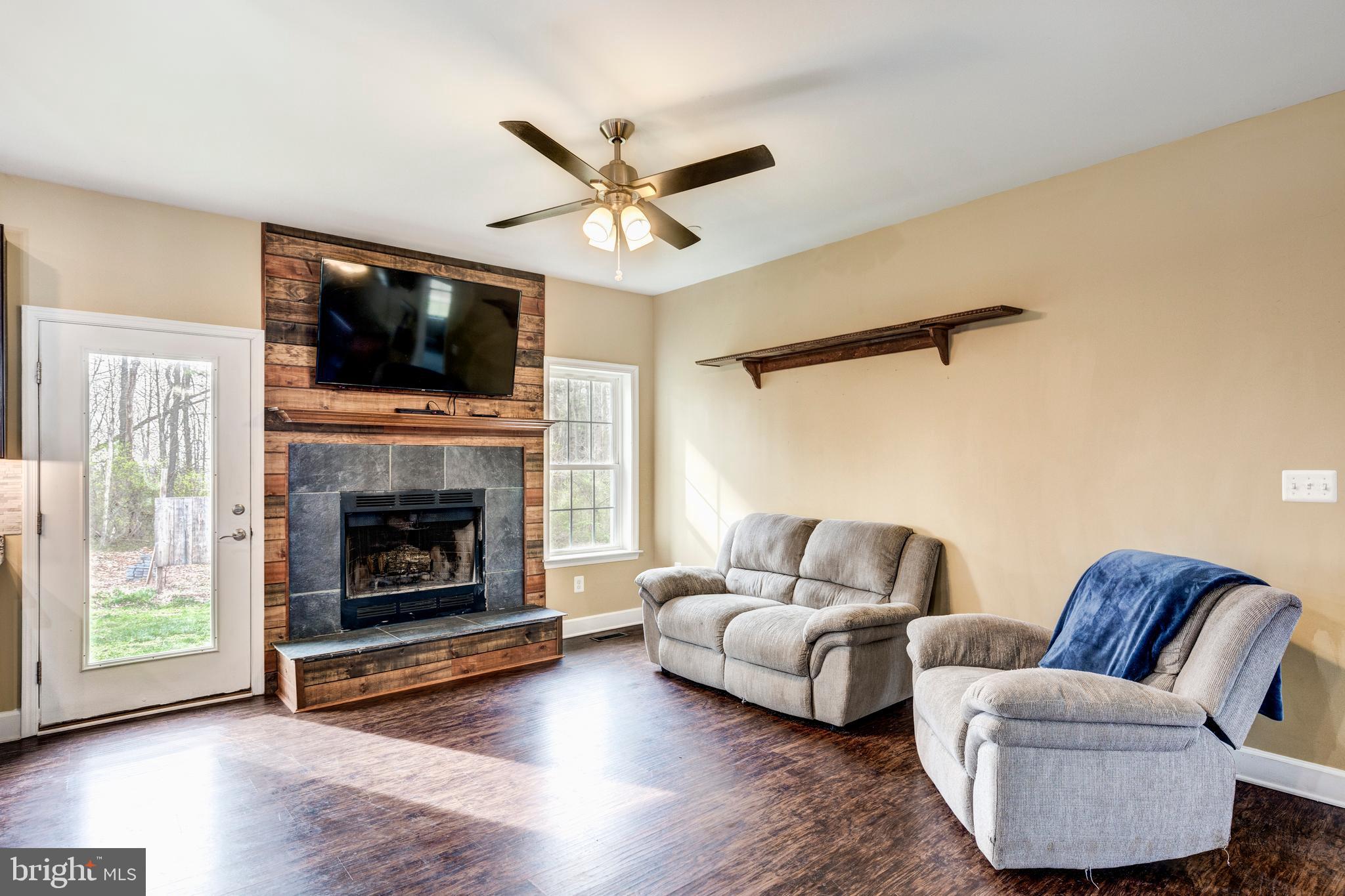 KELLYS DELIGHT - Residential