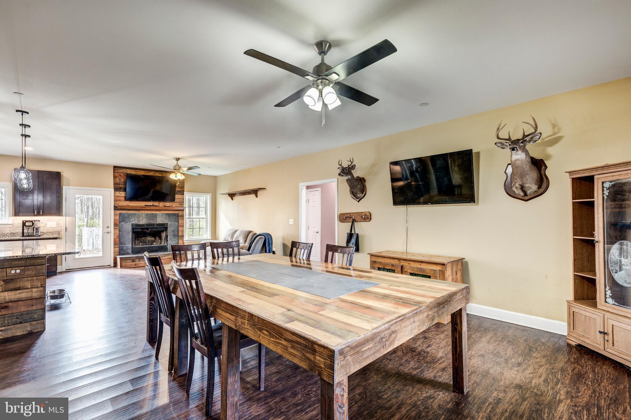 KELLYS DELIGHT - Residential