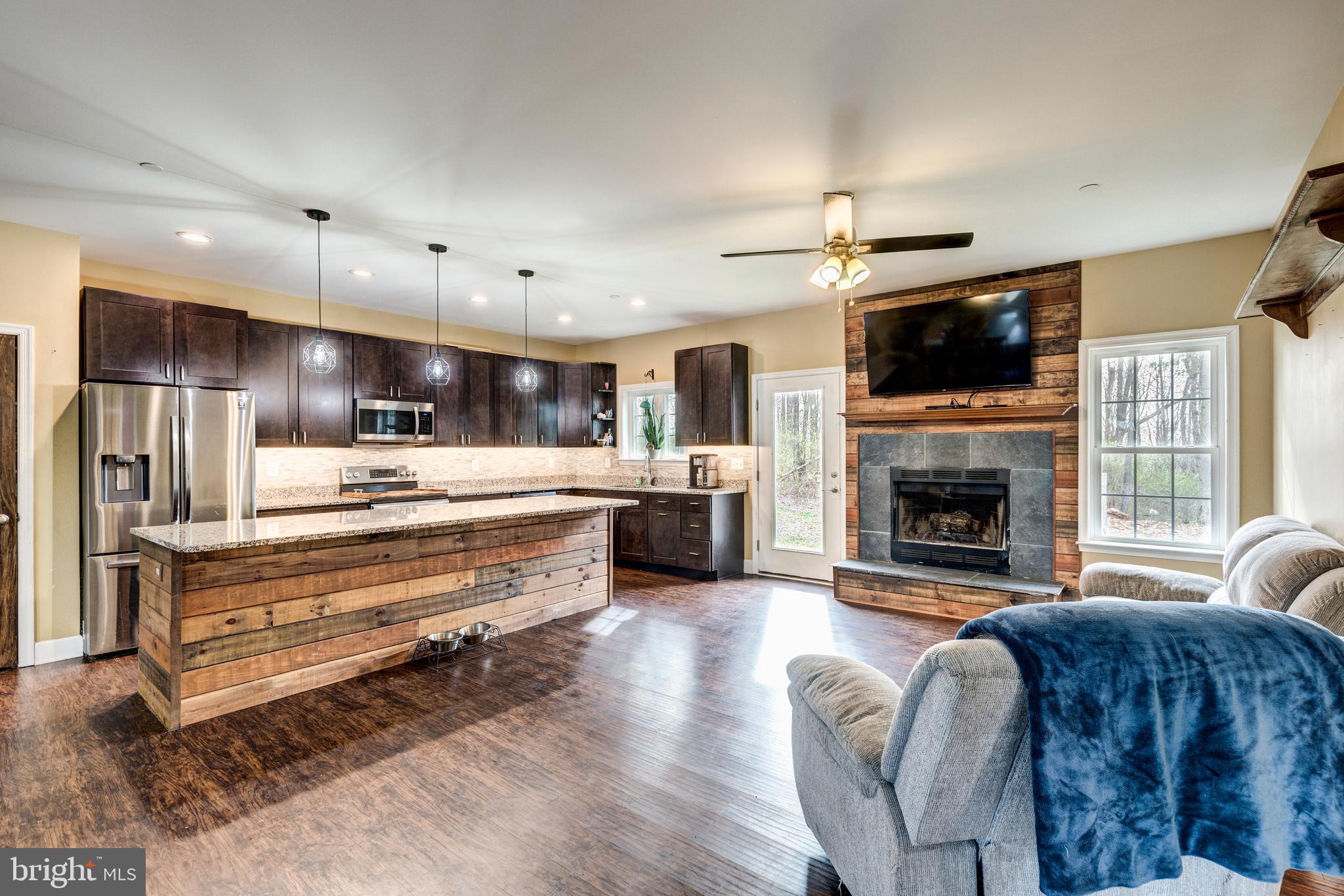 KELLYS DELIGHT - Residential