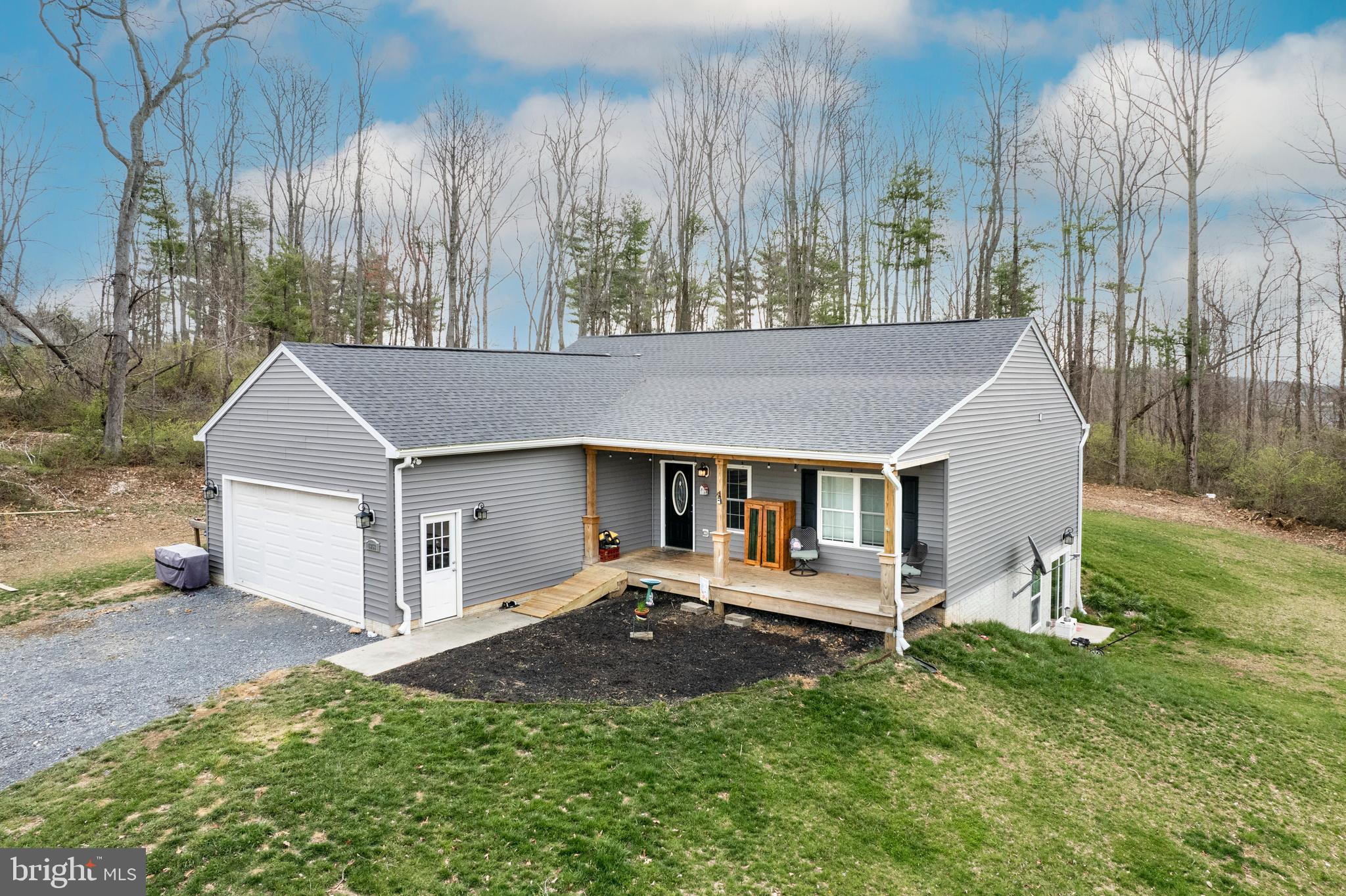 KELLYS DELIGHT - Residential