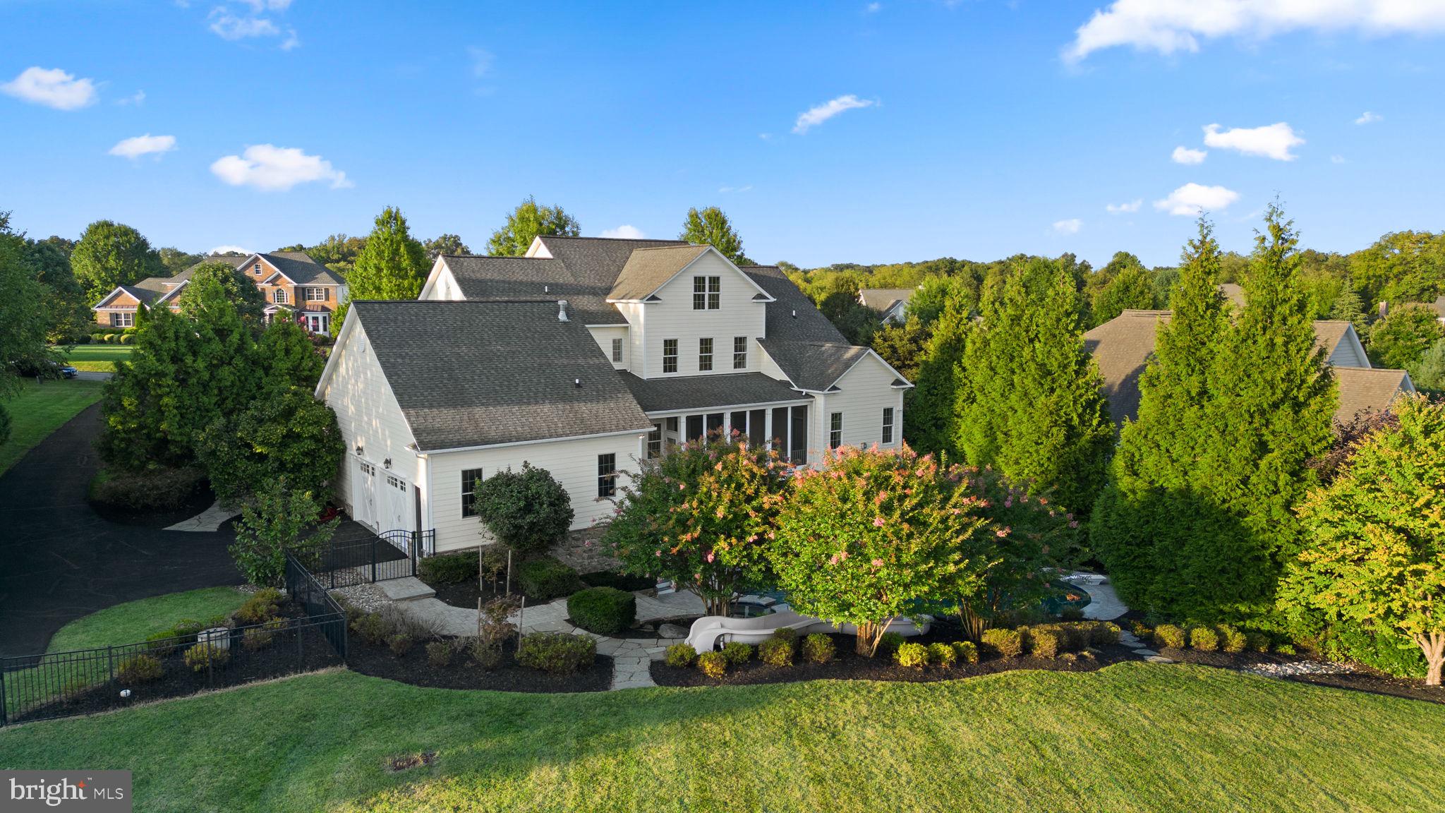 FOX MEADOW - Residential