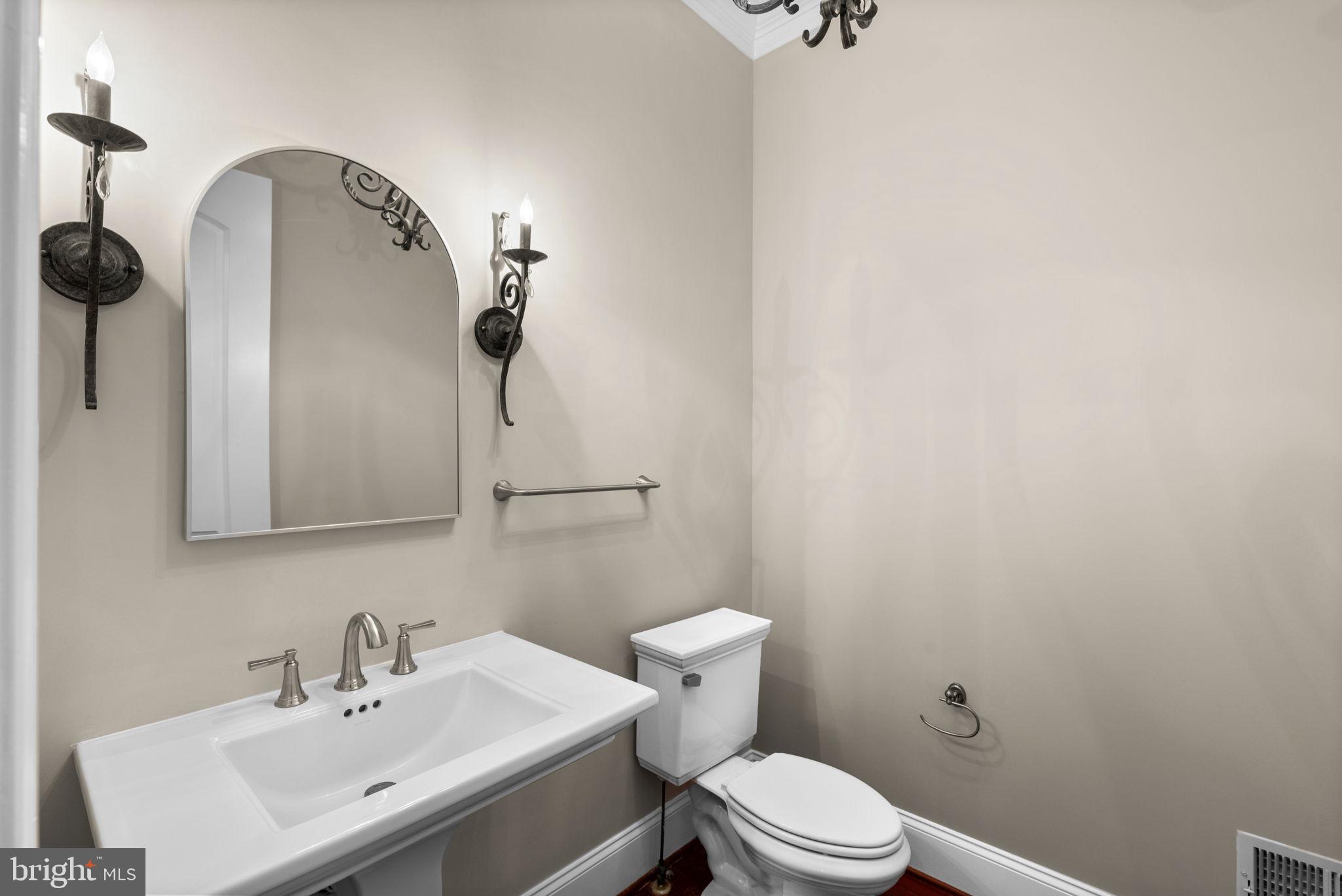 FOX MEADOW - Residential