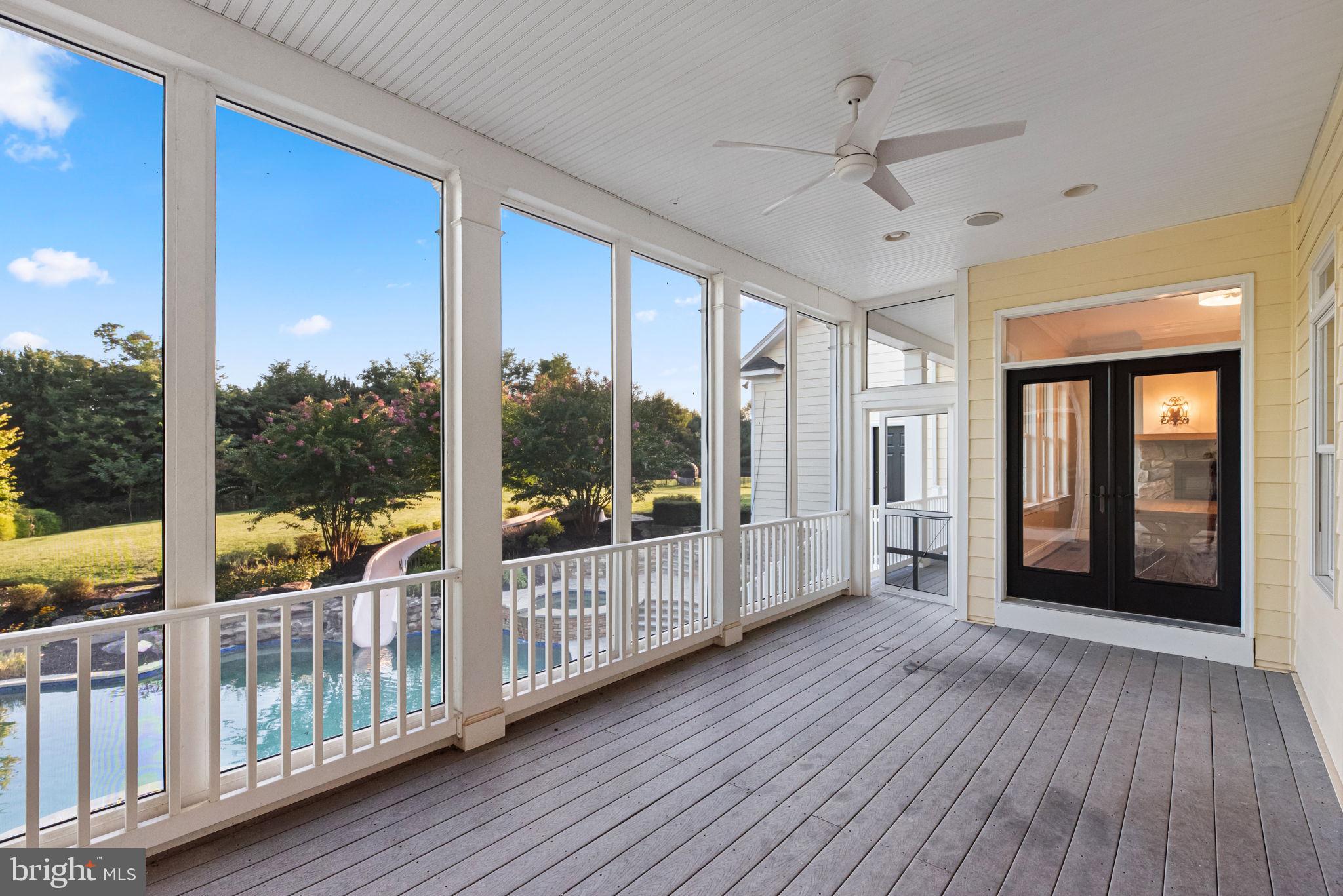 FOX MEADOW - Residential