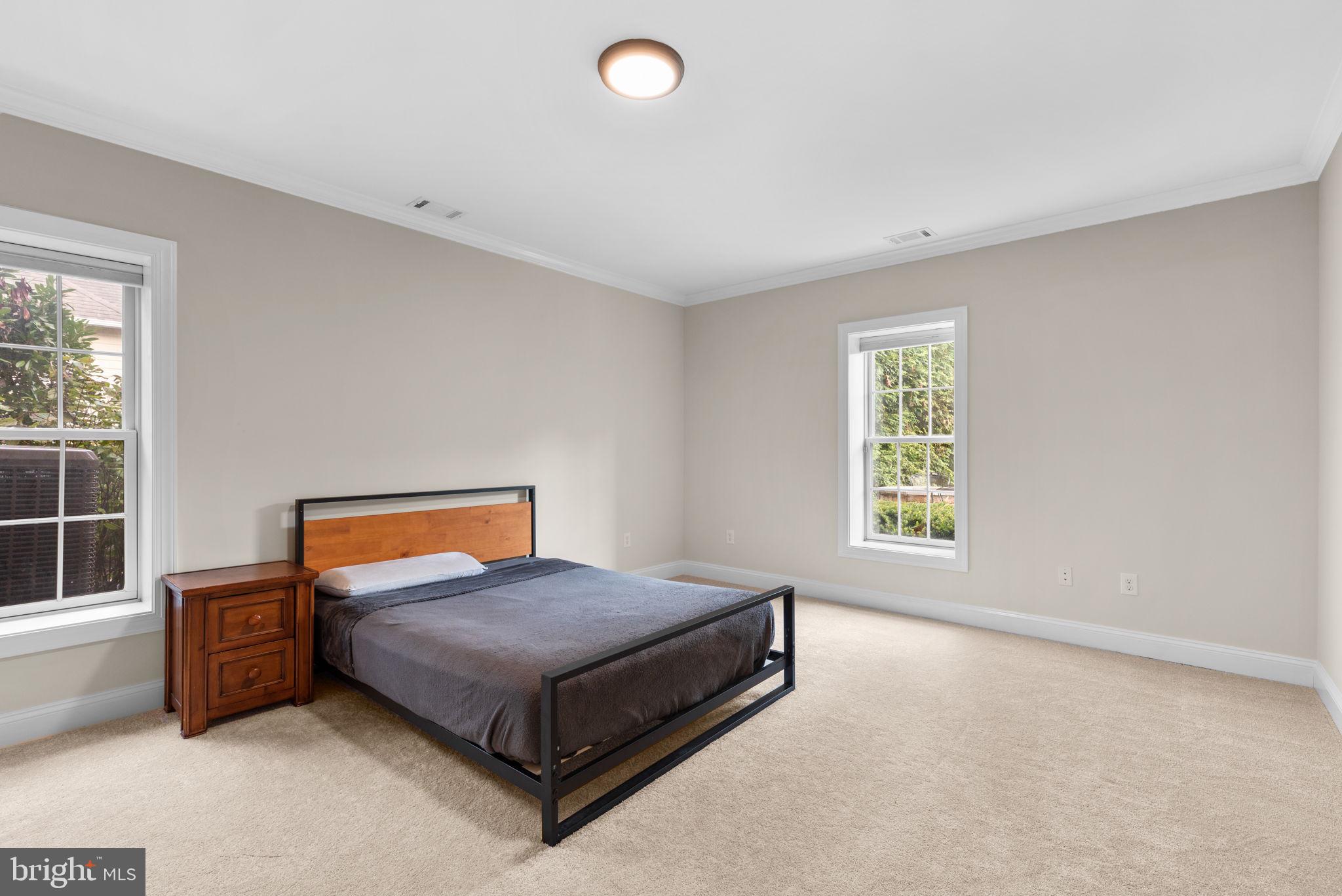 FOX MEADOW - Residential