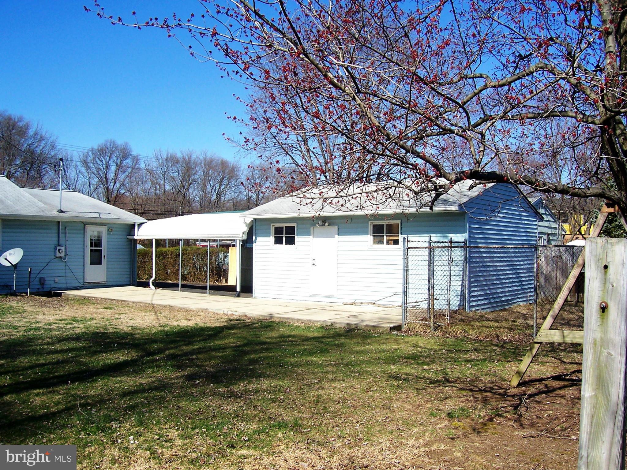 INDIAN HEAD MANOR SUB - Residential Lease