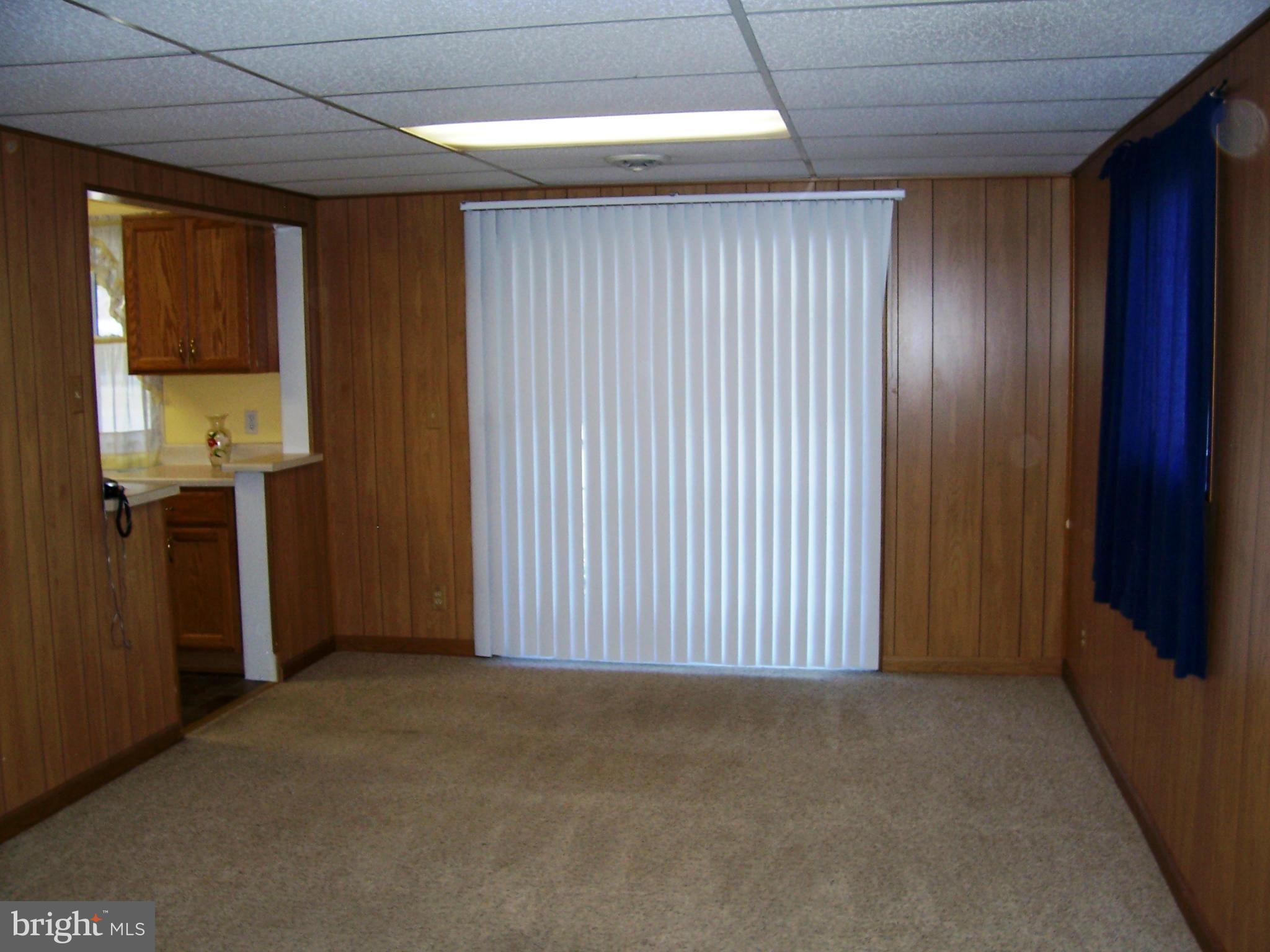 INDIAN HEAD MANOR SUB - Residential Lease