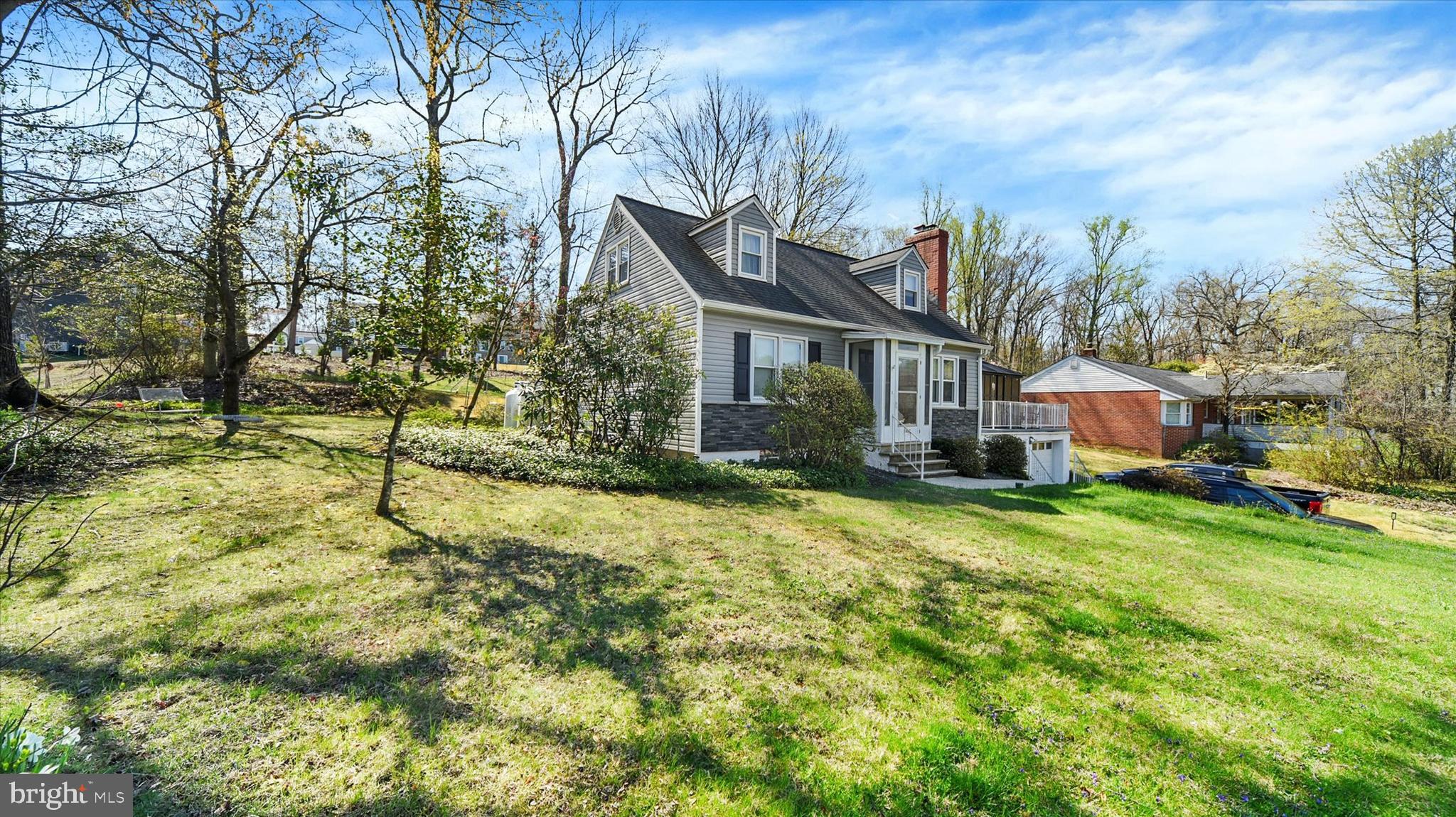 HARRINGTON MANOR - Residential