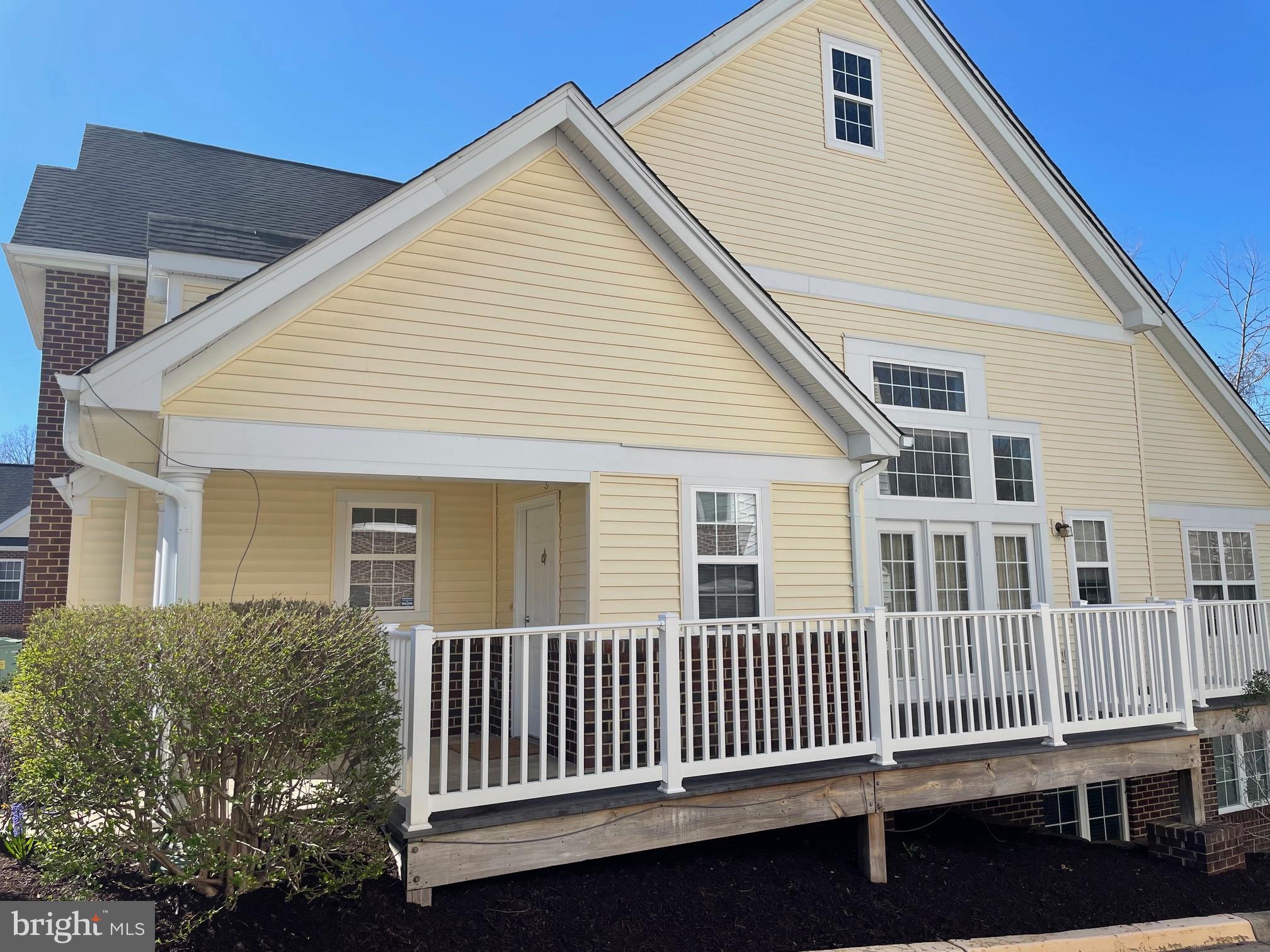 11922 DARNESTOWN ROAD V-3-B