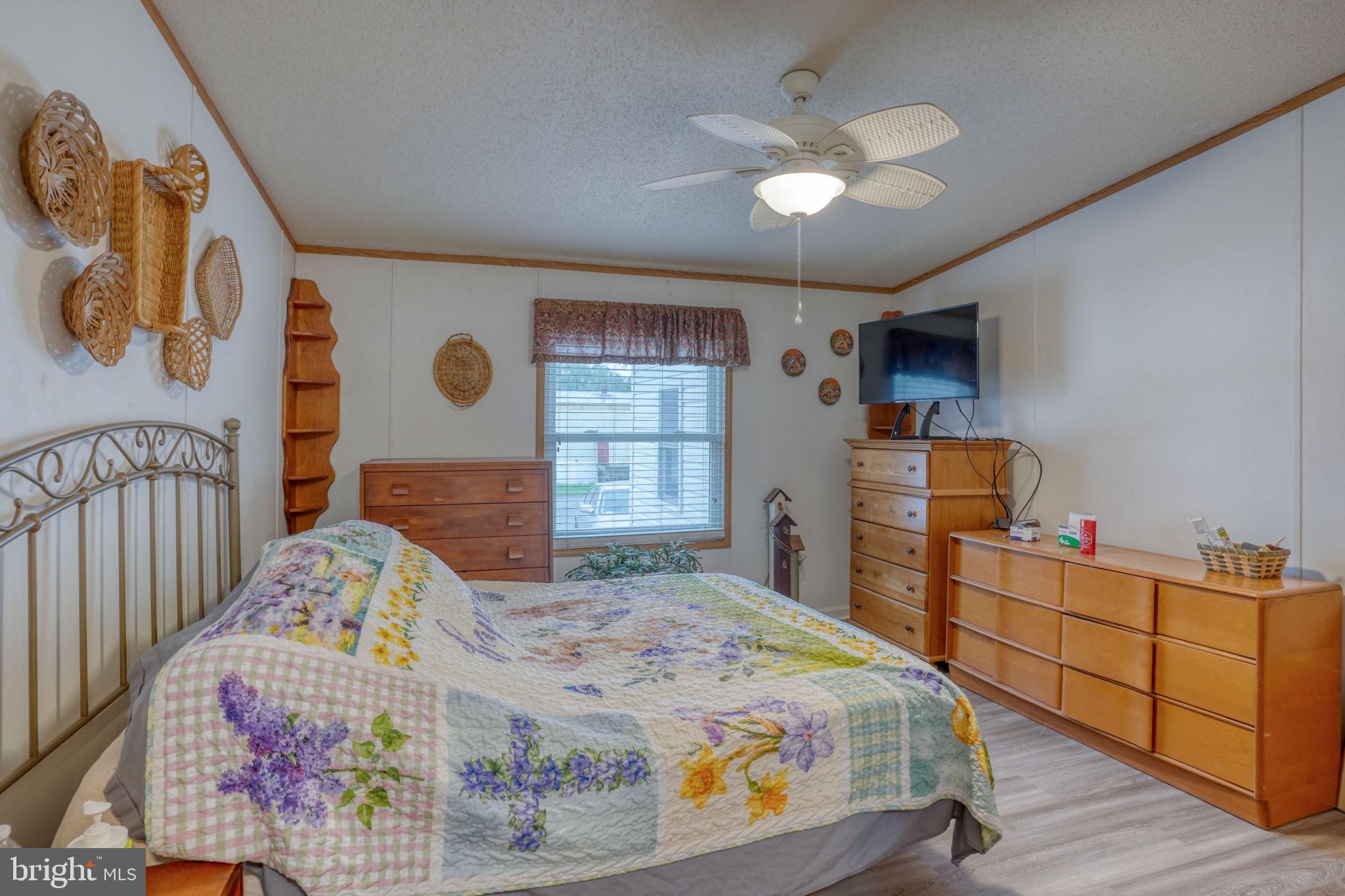 LAKELAND MHP - Residential