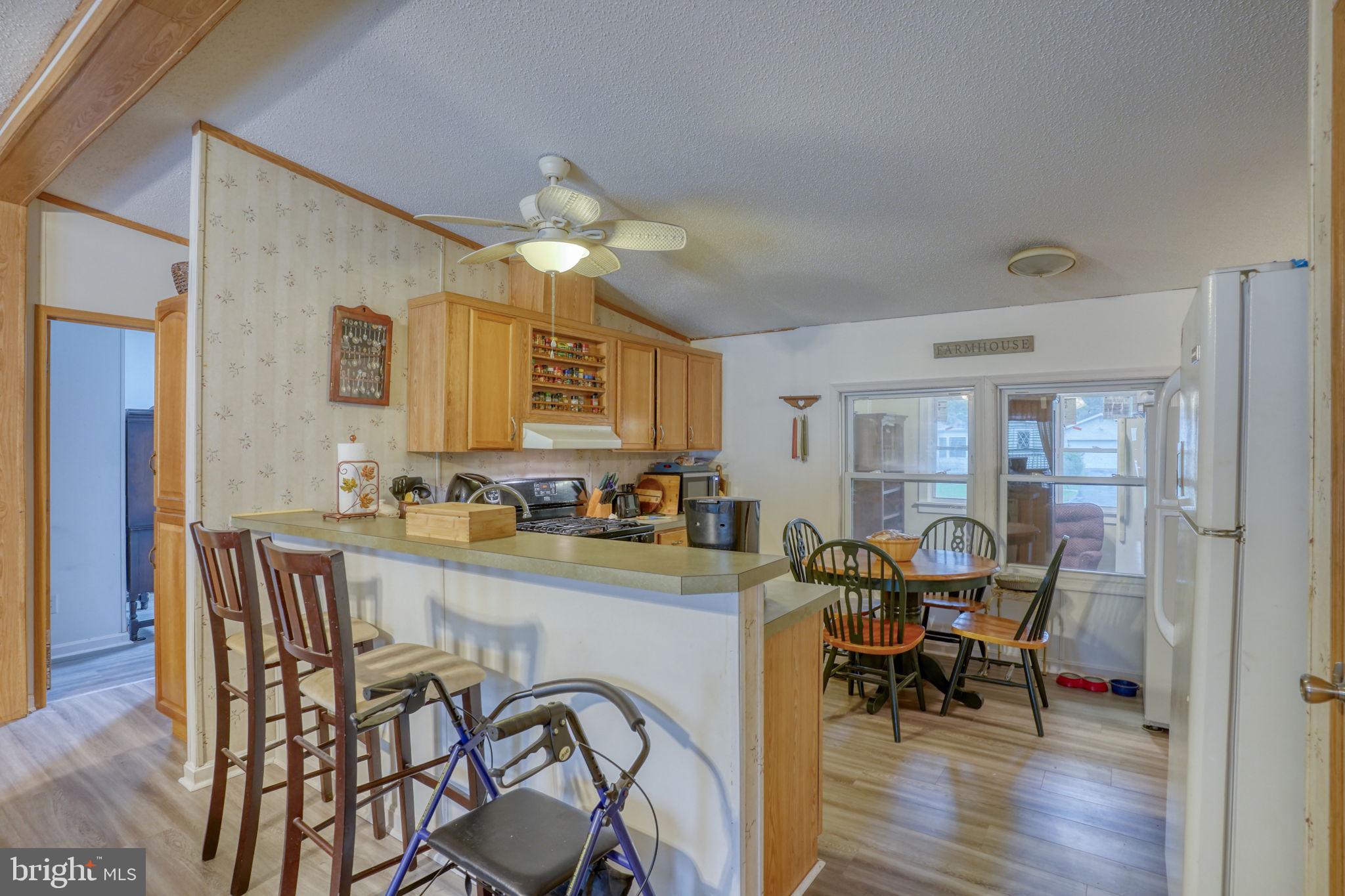 LAKELAND MHP - Residential