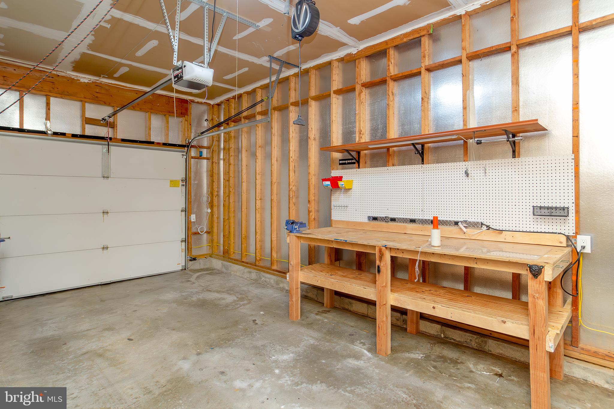 OAKHURST - Residential