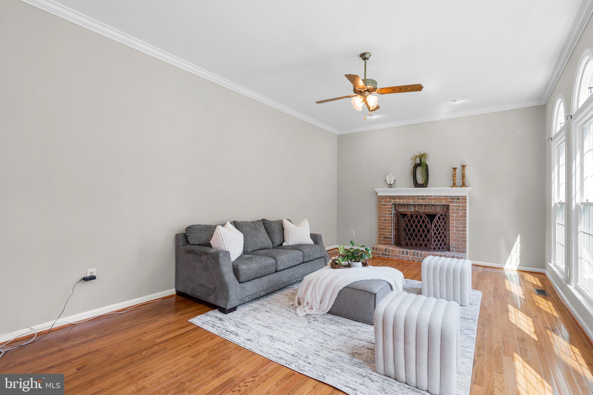 ROSEWOOD MANOR - Residential