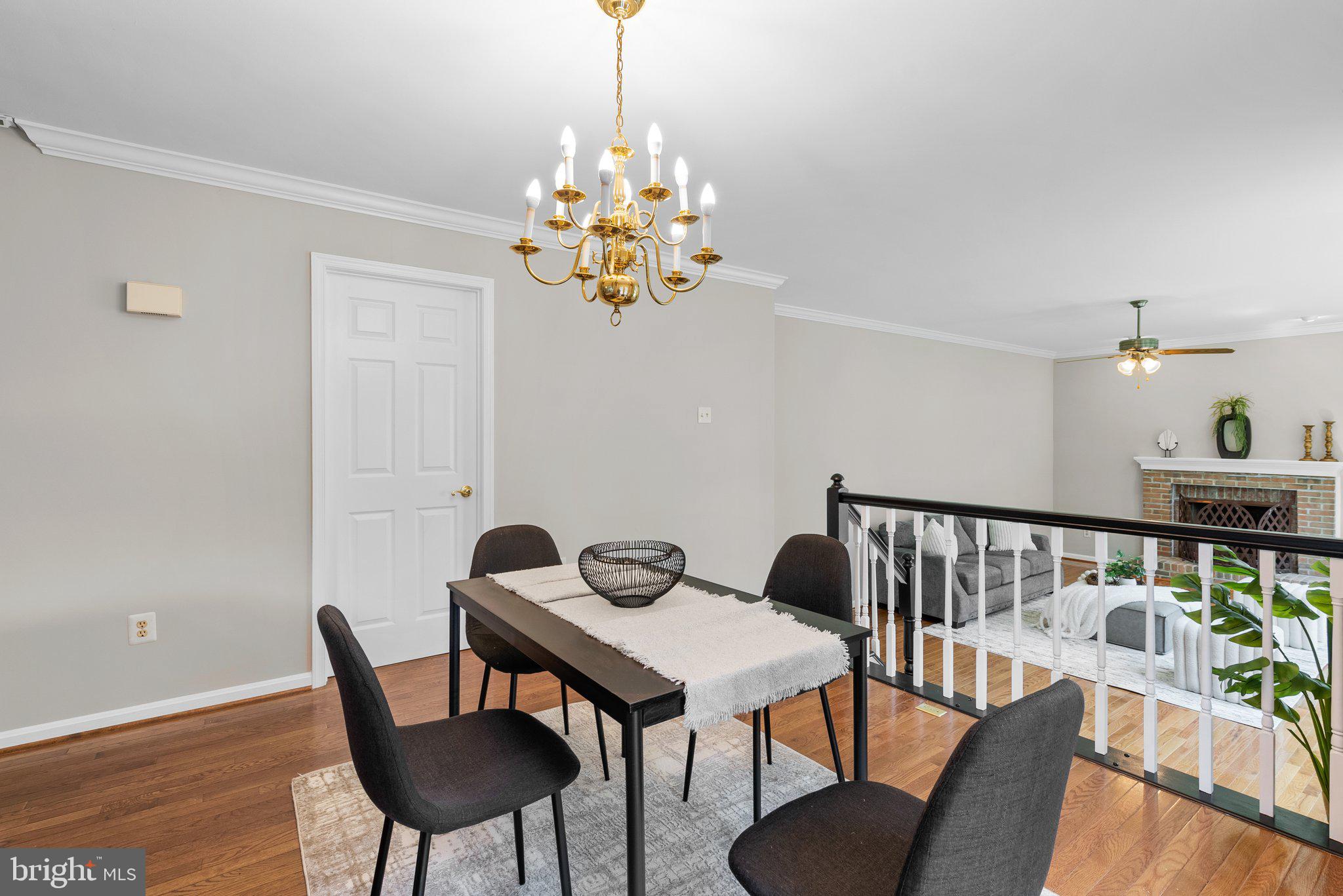 ROSEWOOD MANOR - Residential