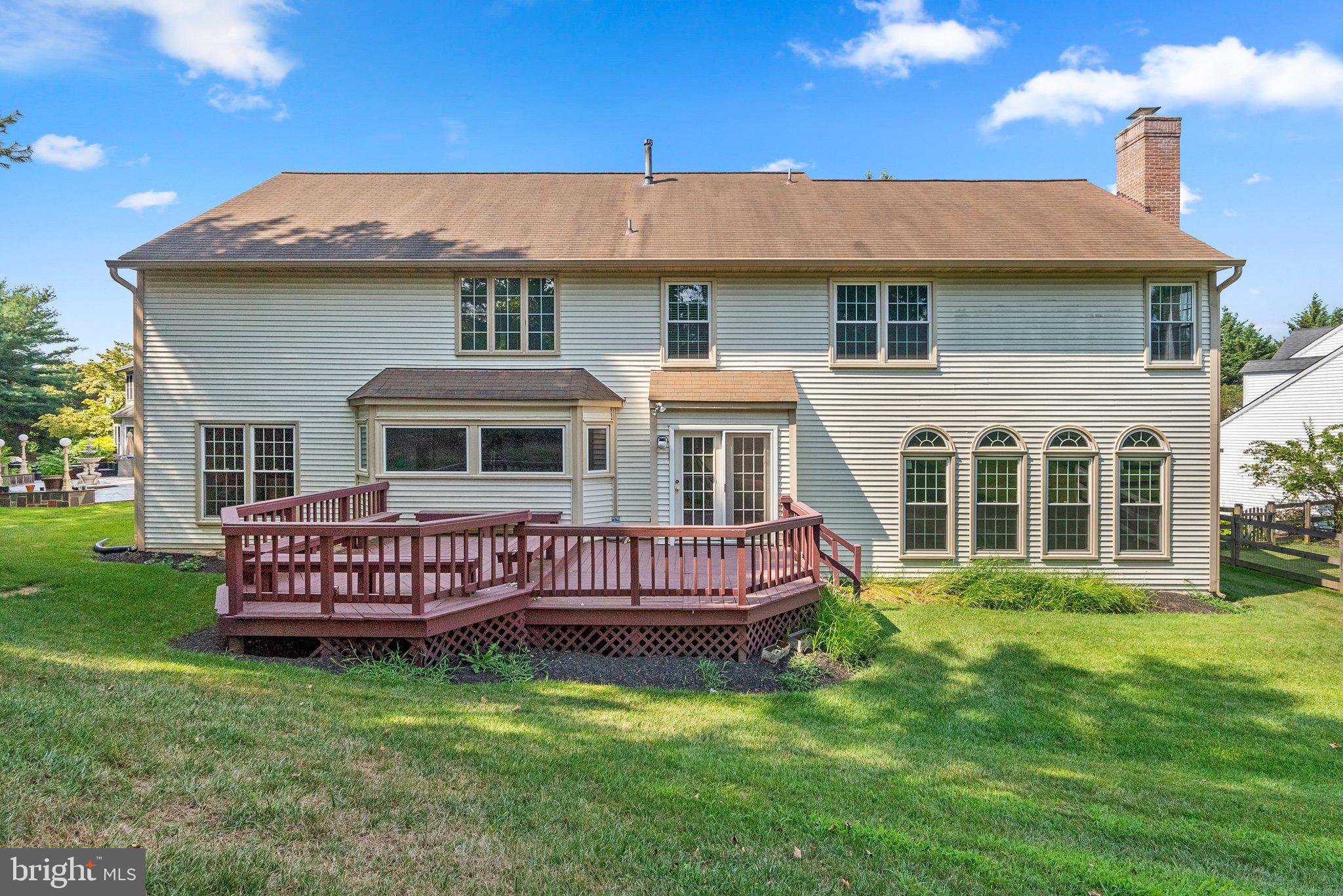 ROSEWOOD MANOR - Residential