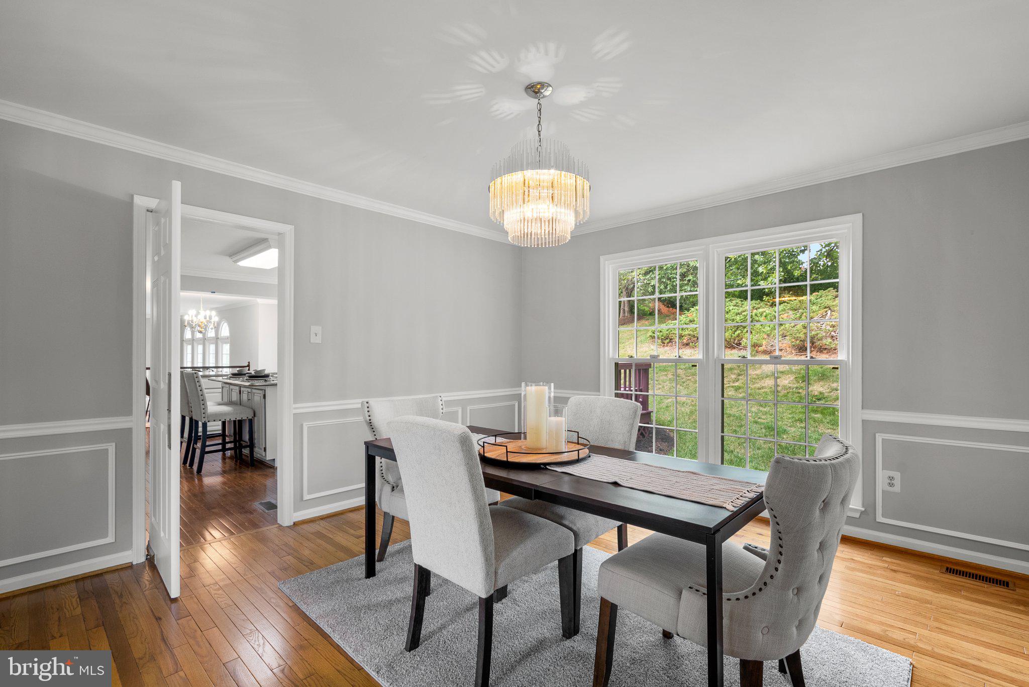 ROSEWOOD MANOR - Residential