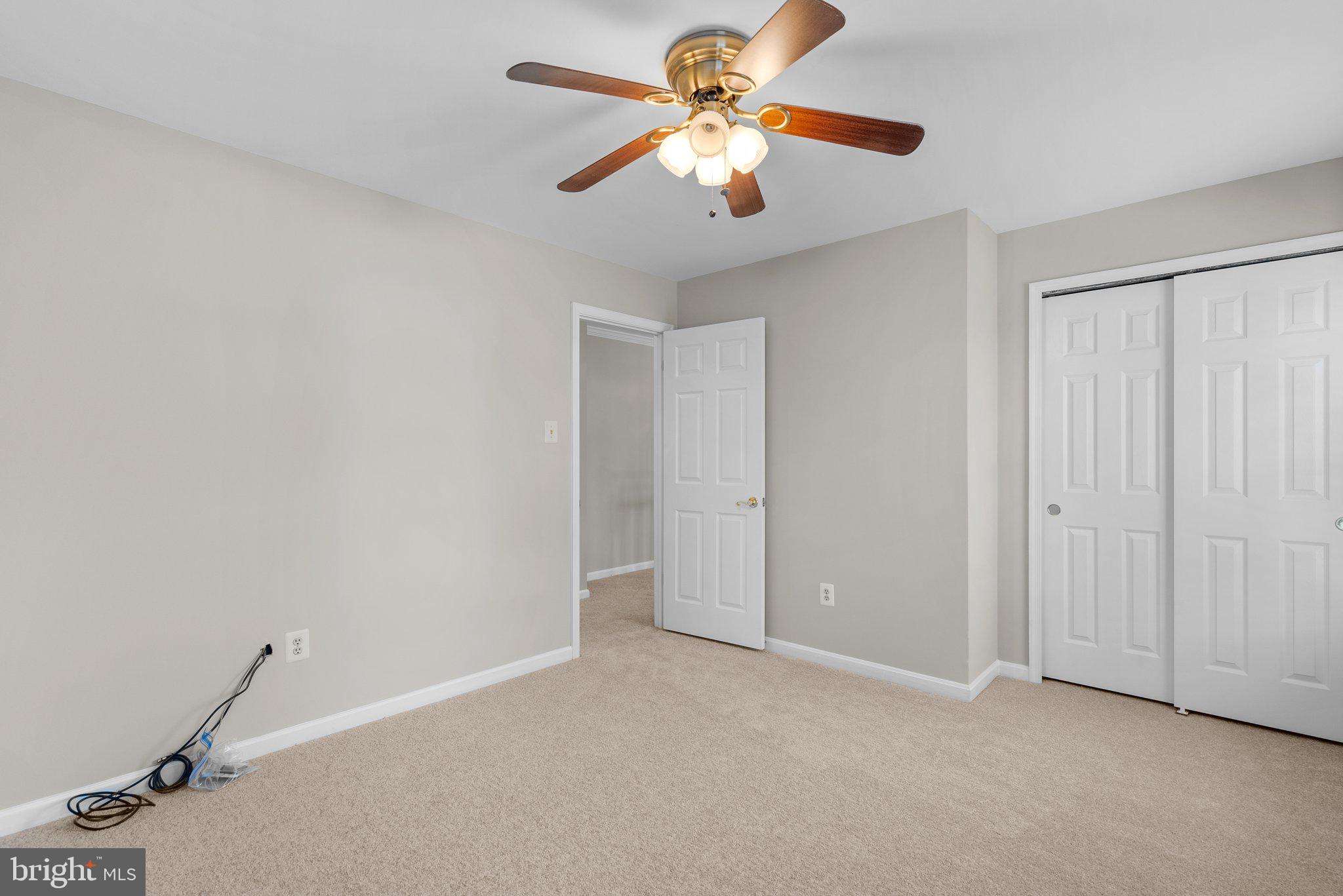 ROSEWOOD MANOR - Residential