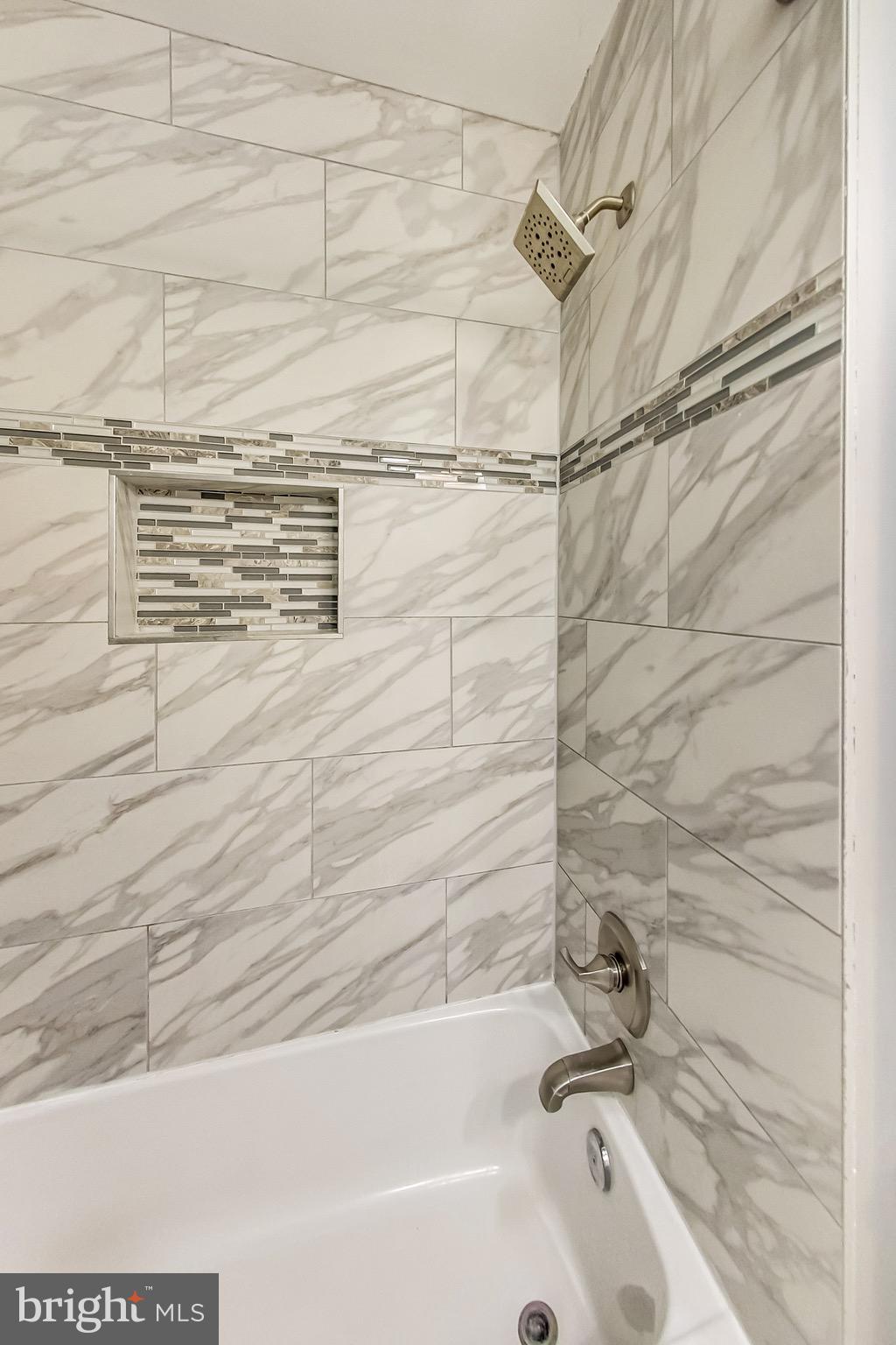 ALEXANDRIA - Residential