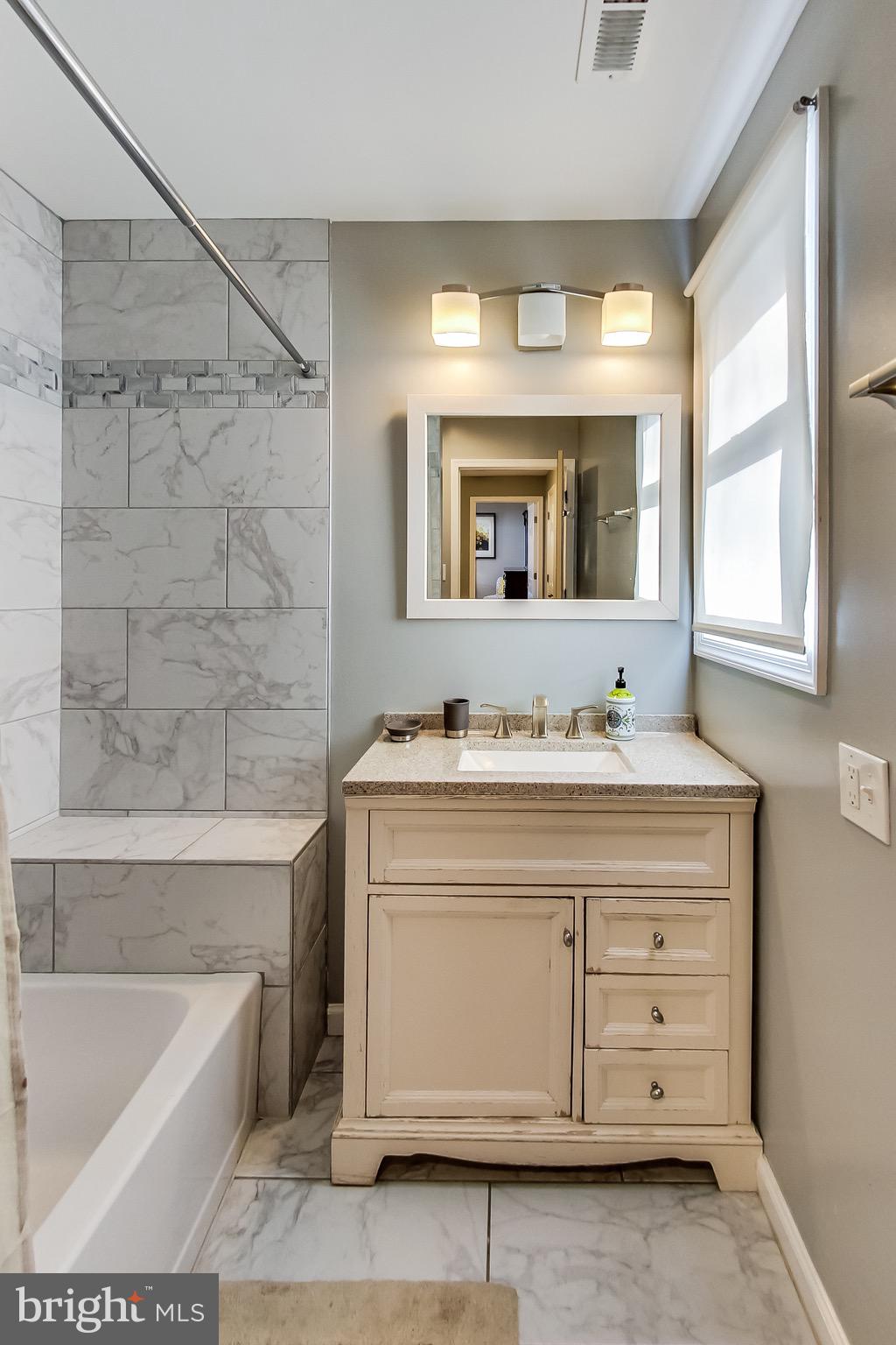 ALEXANDRIA - Residential