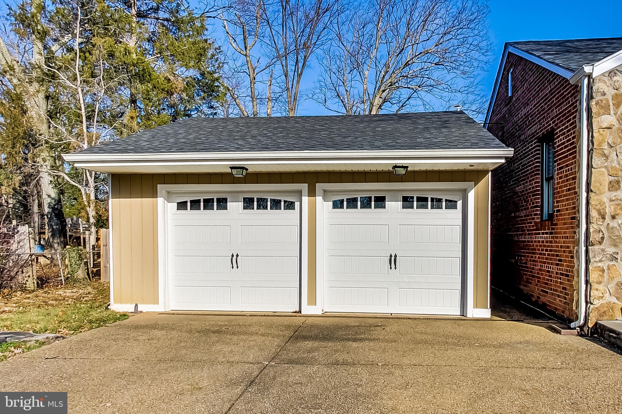 ALEXANDRIA - Residential