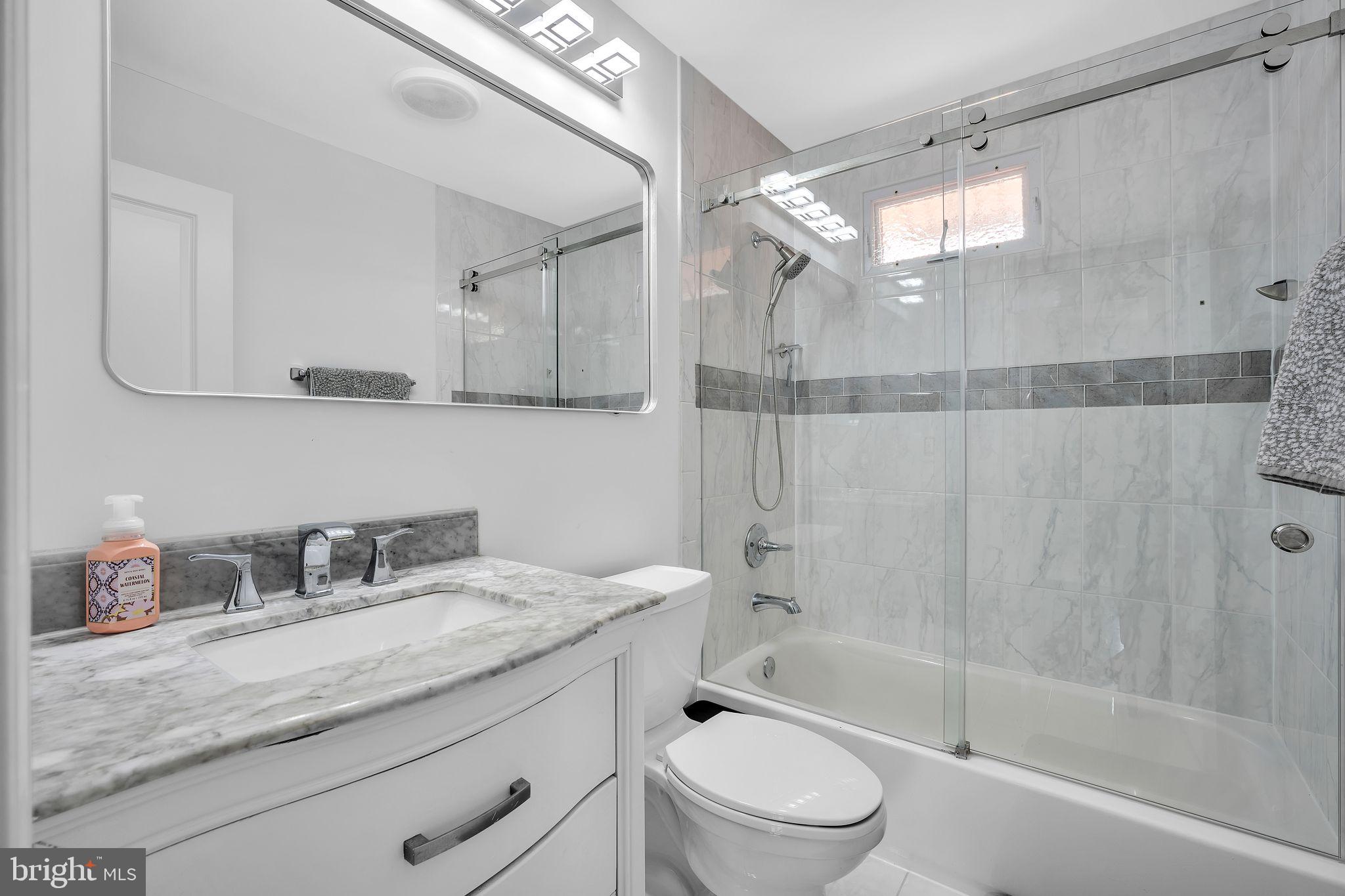 KINGS PARK WEST - Residential