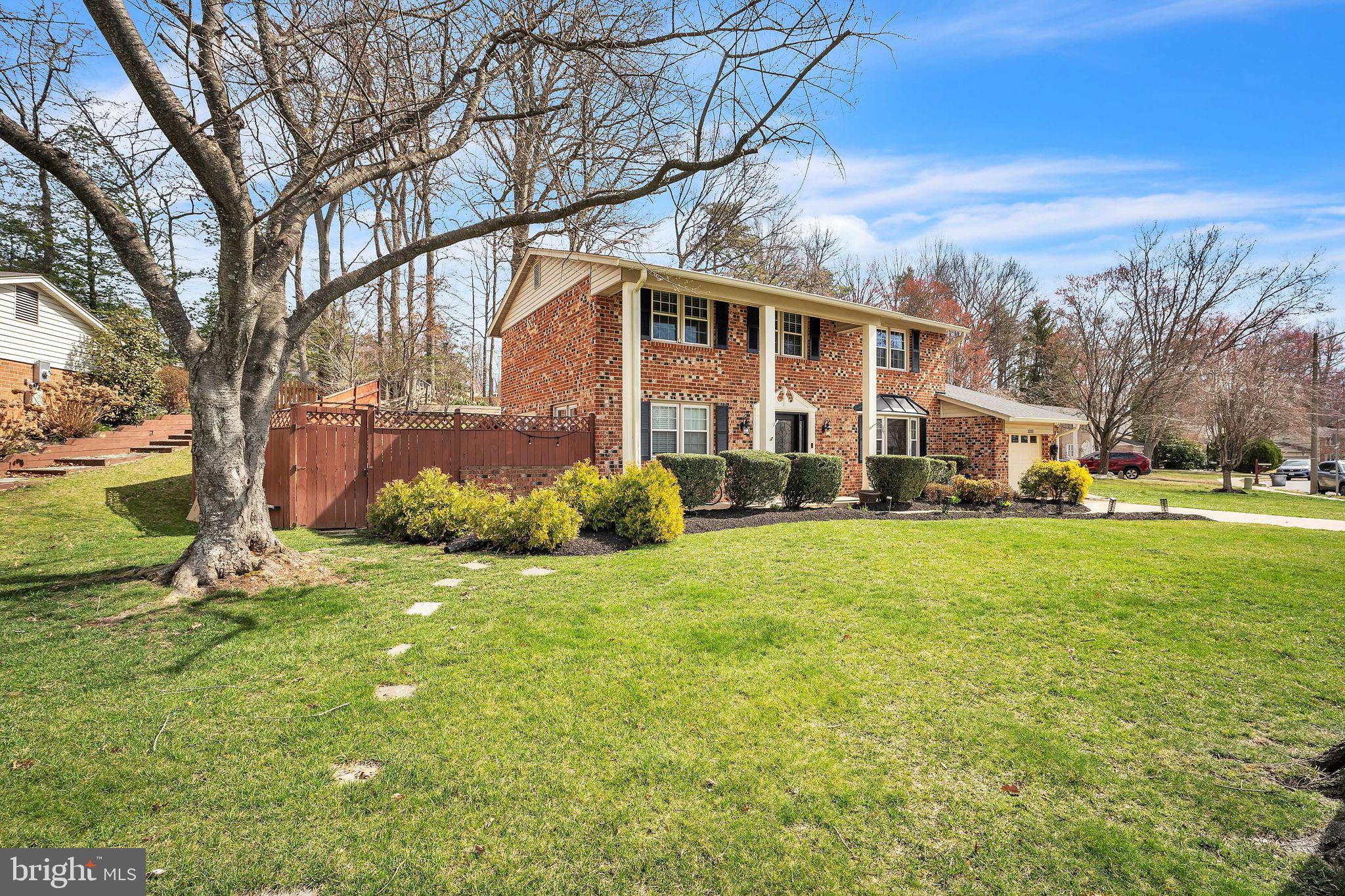 KINGS PARK WEST - Residential