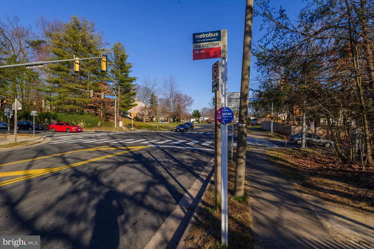 KINGS PARK WEST - Residential